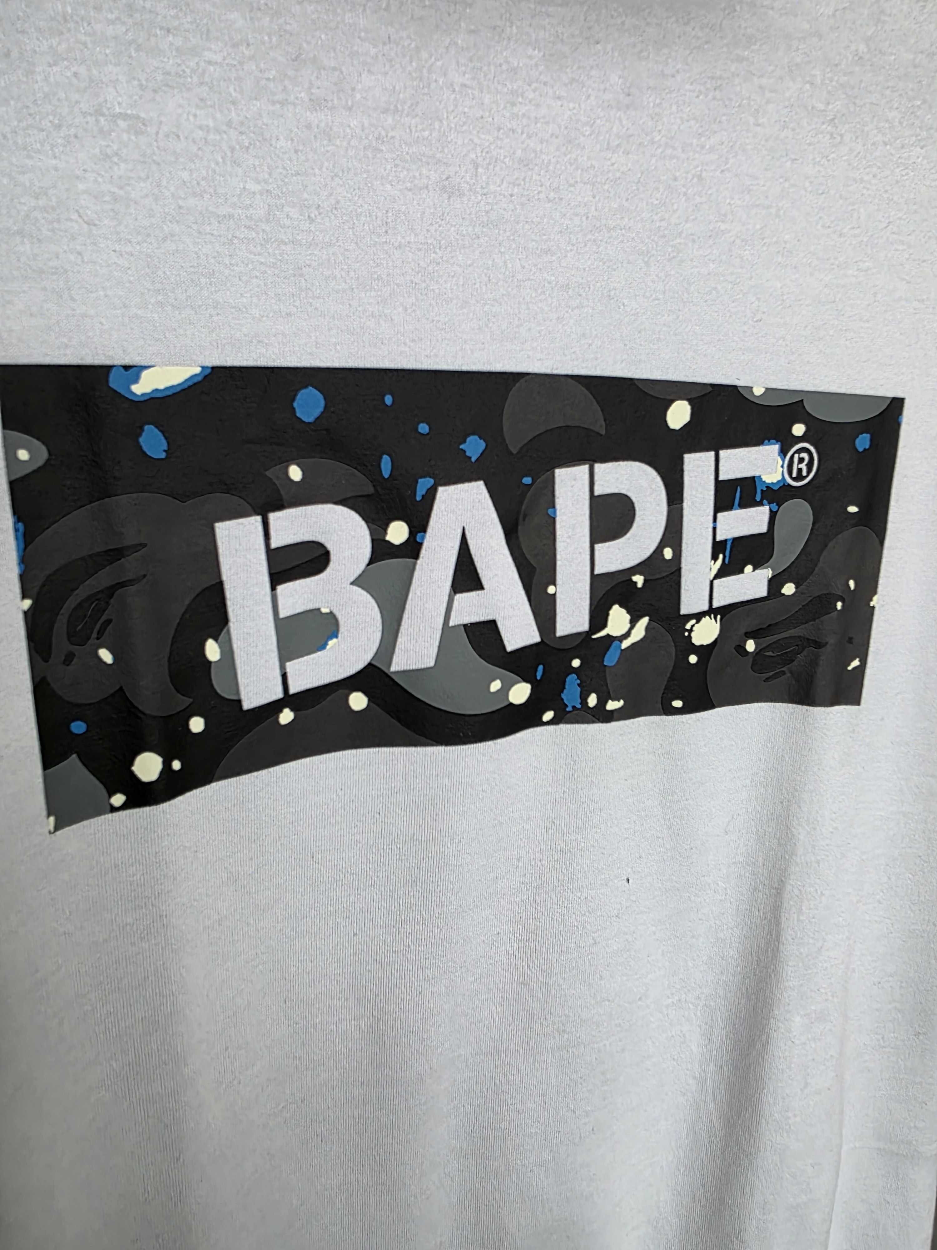 Bape Bape Space Box Logo Glow in the Dark Size ONE SIZE - 2 Thumbnail