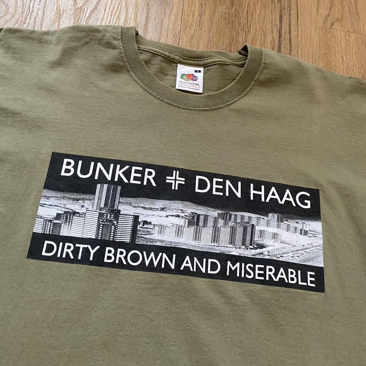 Fruit Of The Loom Khaki green vintage 90s Bunker + Den Haag Rock Rap hip hop Size US M / EU 48-50 / 2 - 3 Thumbnail
