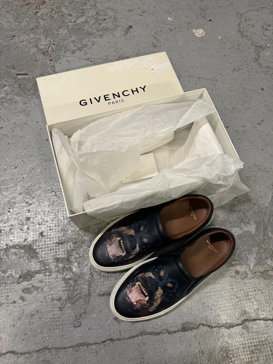 Givenchy Givenchy Rottweiler Dog Black Leather Slip On Shoes Size US 7 / EU 40 - 5 Thumbnail