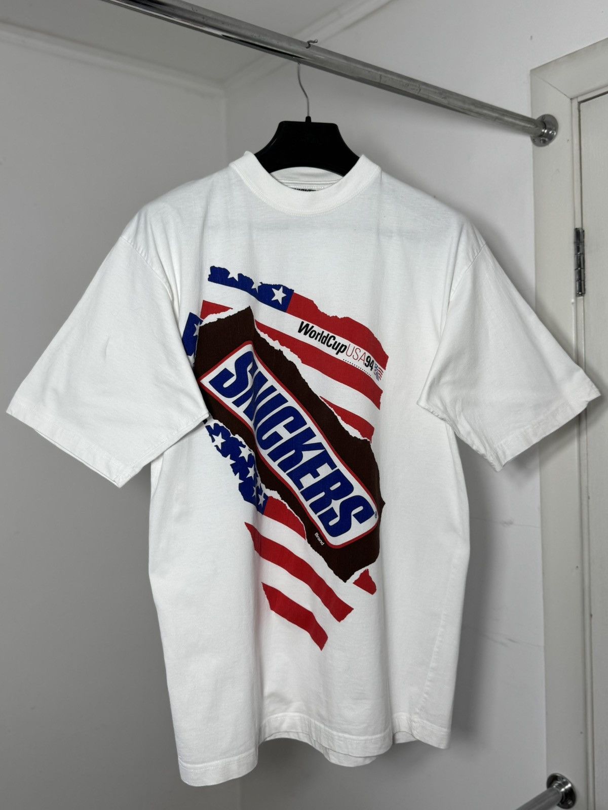 Band Tees World Cup Fifa 1994 USA Vintage Snickers Sport Tee Size M Size US M / EU 48-50 / 2 - 1 Thumbnail