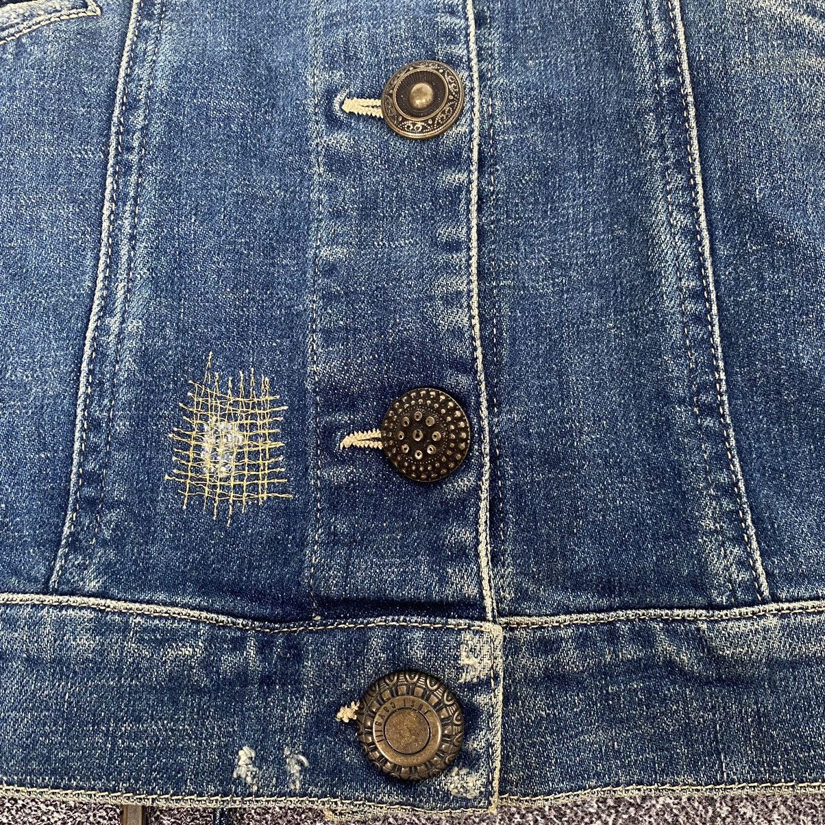 Designer Vintage Very Rare Roberto Cavalli Distressed Denim Jackets Size S / US 4 / IT 40 - 7 Thumbnail