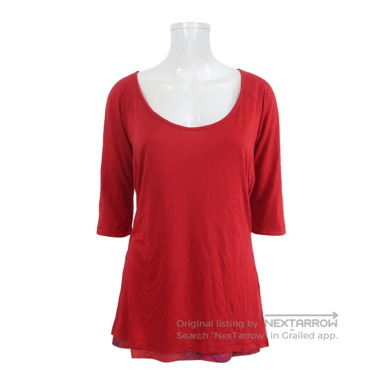 Burberry Burberry Brit Red Scoop Neck Tee Shirt . Size US M / EU 48-50 / 2 - 1 Thumbnail