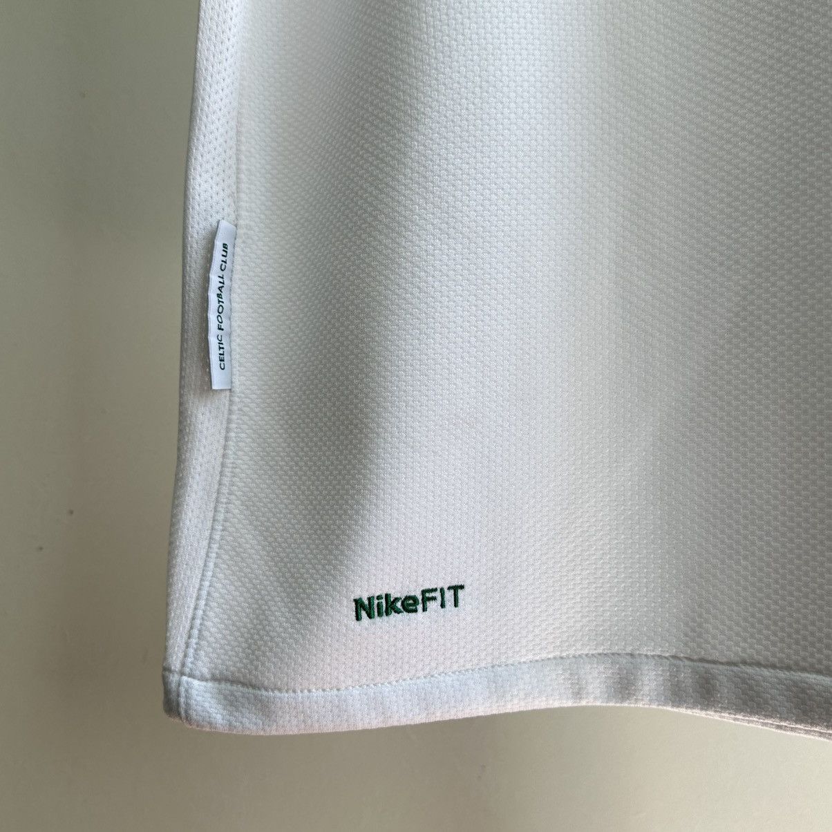 Nike Vintage Nike FC Celtic 2009/10 Away Soccer Jersey Blokecore Size US S / EU 44-46 / 1 - 9 Thumbnail
