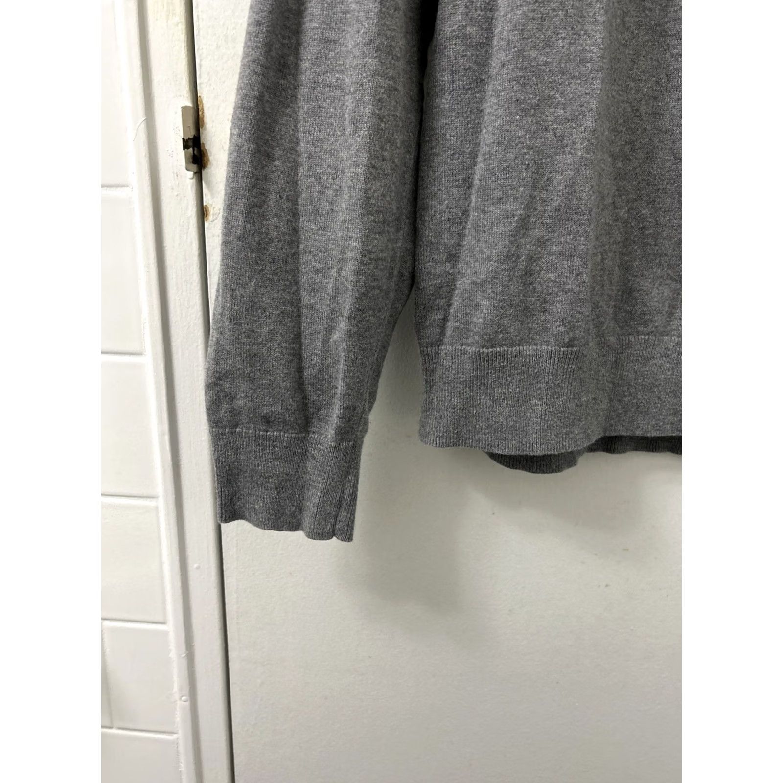 Brooks Brothers Brooks Brothers Red Fleece Sweater Mens L Gray Cotton Cashmere Raglan Crewneck Pullover Knit Casual Business All Seasons Lightweight Size US L / EU 52-54 / 3 - 6 Thumbnail
