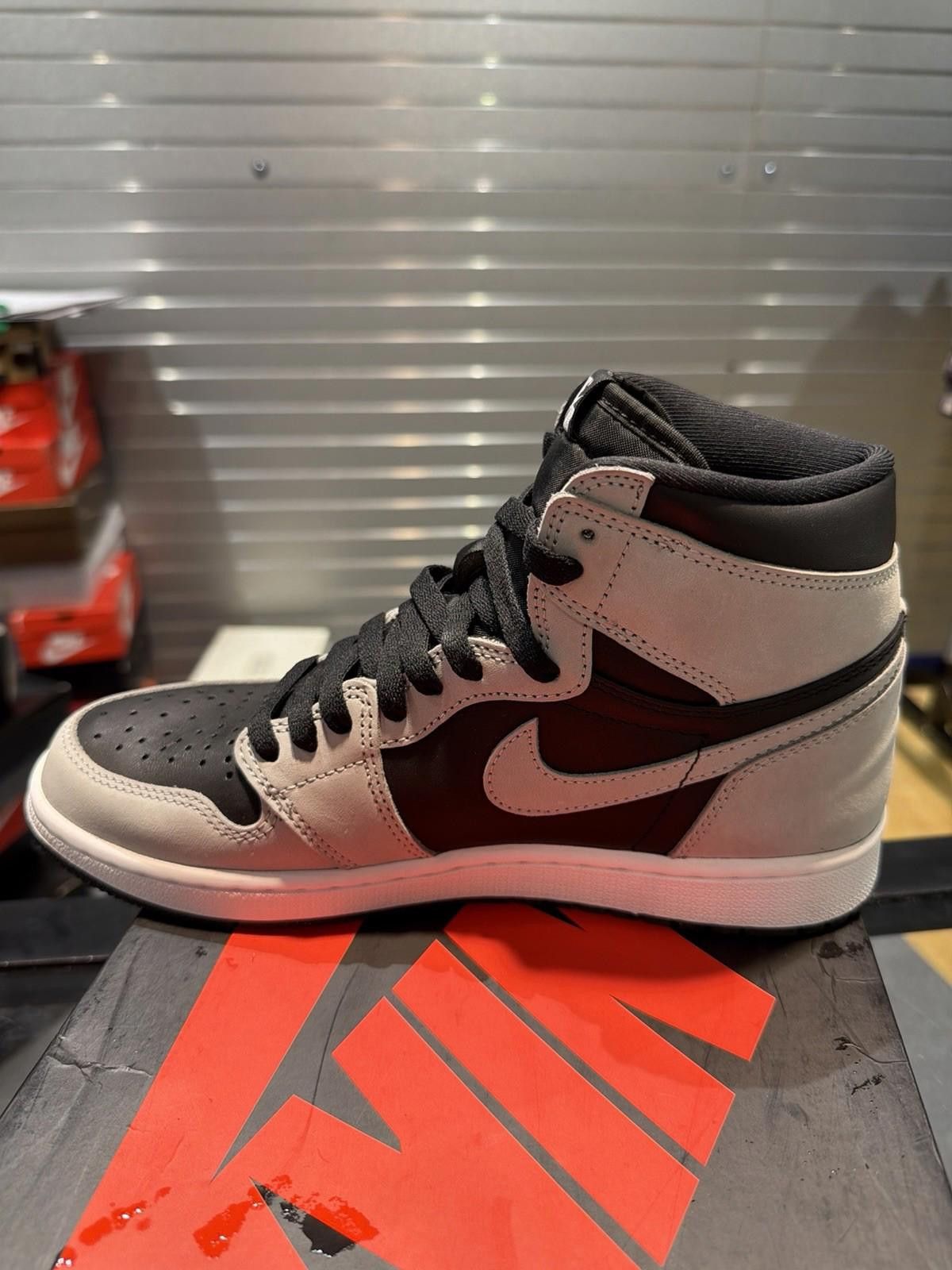 Jordan Brand Size 8.5 - Jordan 1 Retro OG High Shadow 2.0 (555088 035) Size US 8.5 / EU 41-42 - 9 Thumbnail