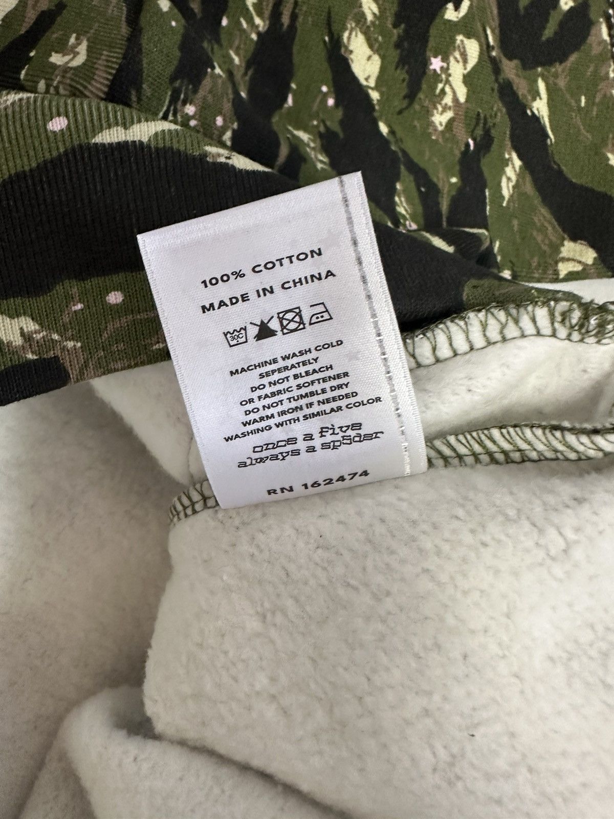 Sp5der Sp5der OG Web V2 Tiger Camo Hoodie Size US M / EU 48-50 / 2 - 5 Thumbnail