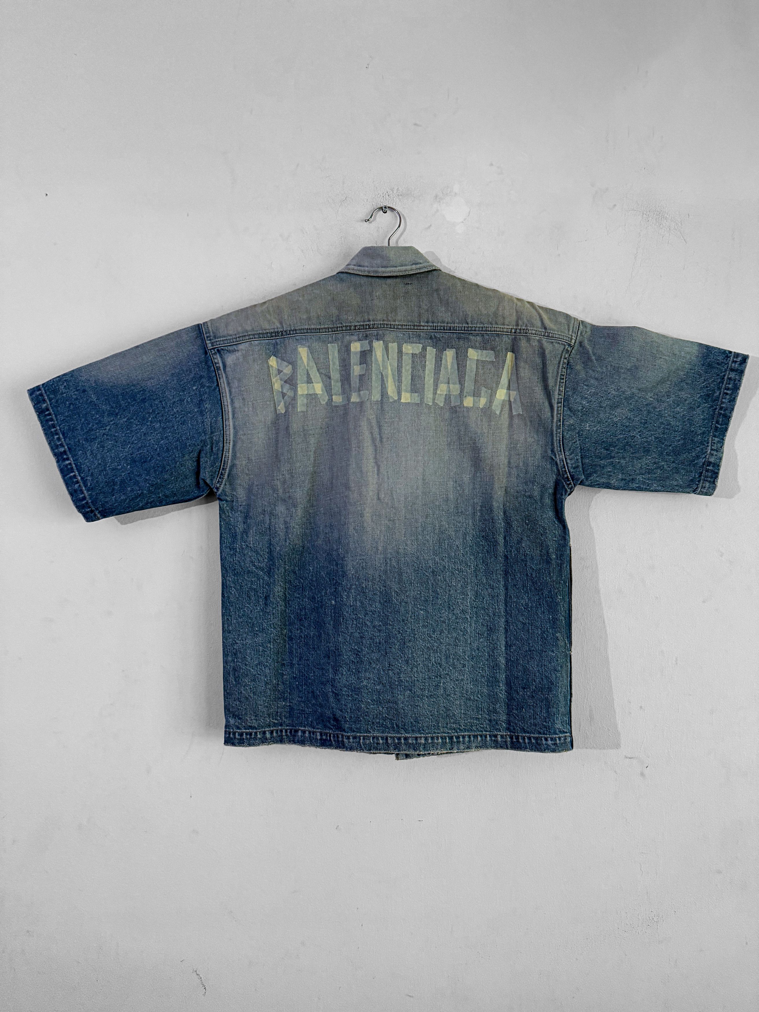 Balenciaga Oversized Masking Tape Denim Shirt Size US M / EU 48-50 / 2 - 1 Thumbnail