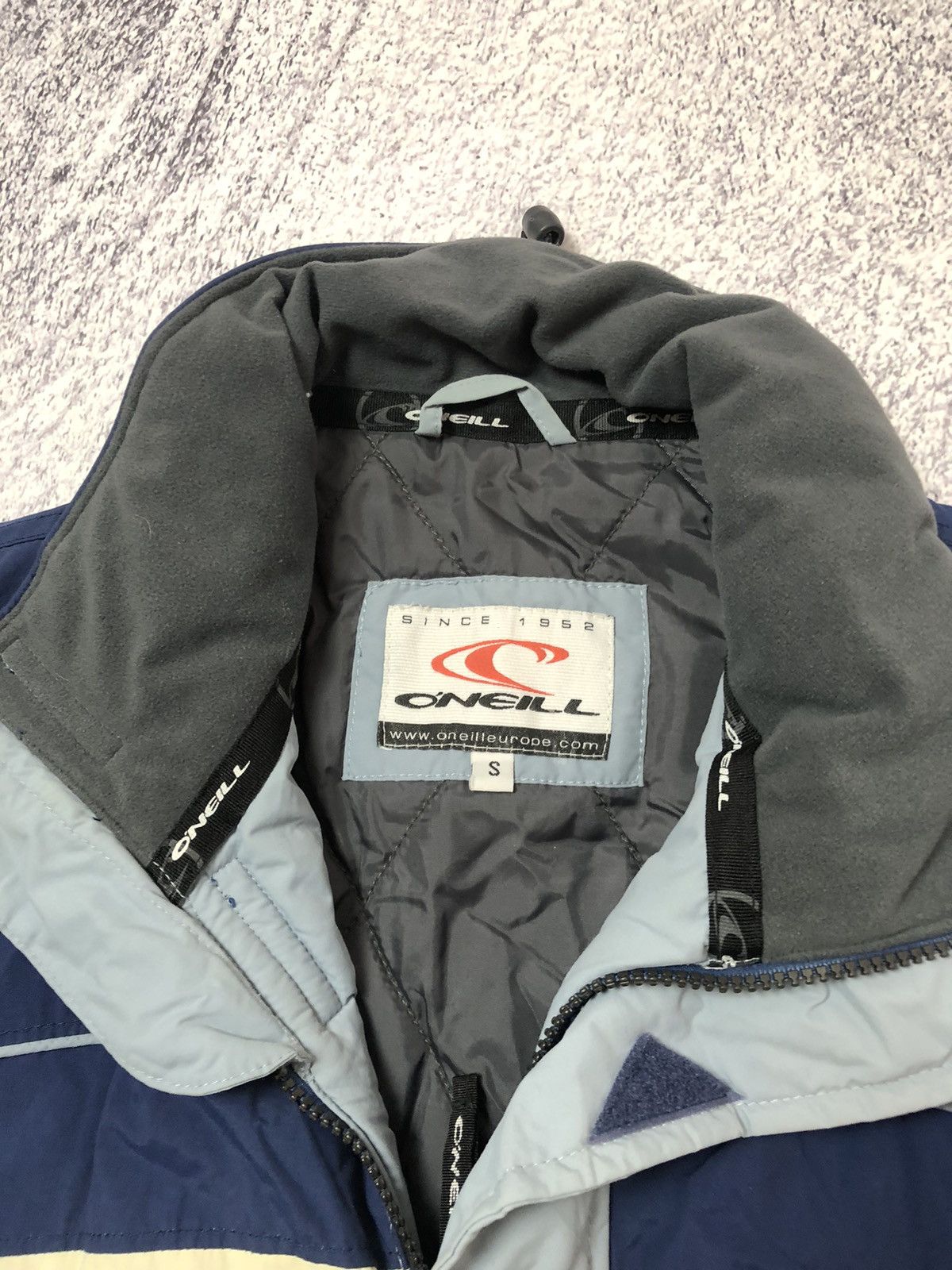 O'Neill × Vintage Men’s vintage jacket O’Neill size S y2k Size US S / EU 44-46 / 1 - 8 Thumbnail