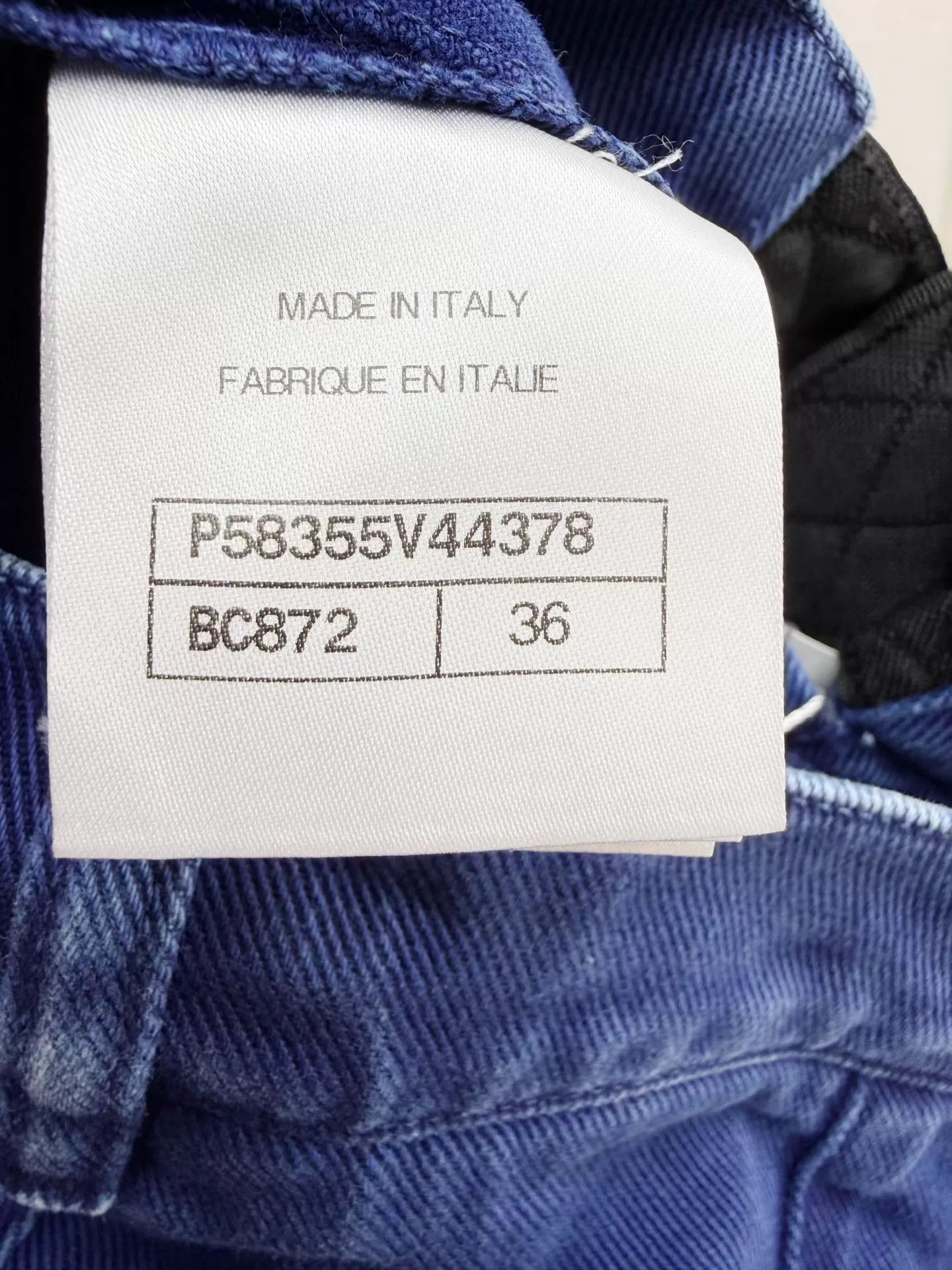 Chanel Chanel belted jean shorts logo panel check 36 like new Size 26" / US 2 / IT 38 - 6 Thumbnail