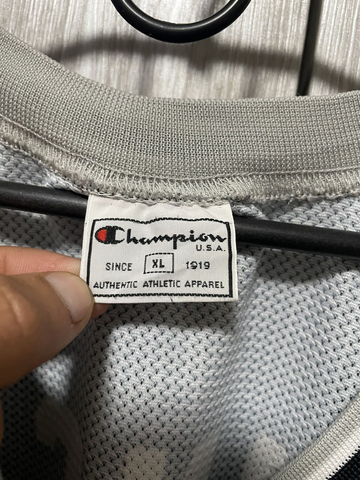 Champion × NBA × Vintage Vintage 1998 San Antonio Spurs Dunkan 21 Champion Jersey Kit Size US XL / EU 56 / 4 - 22 Thumbnail