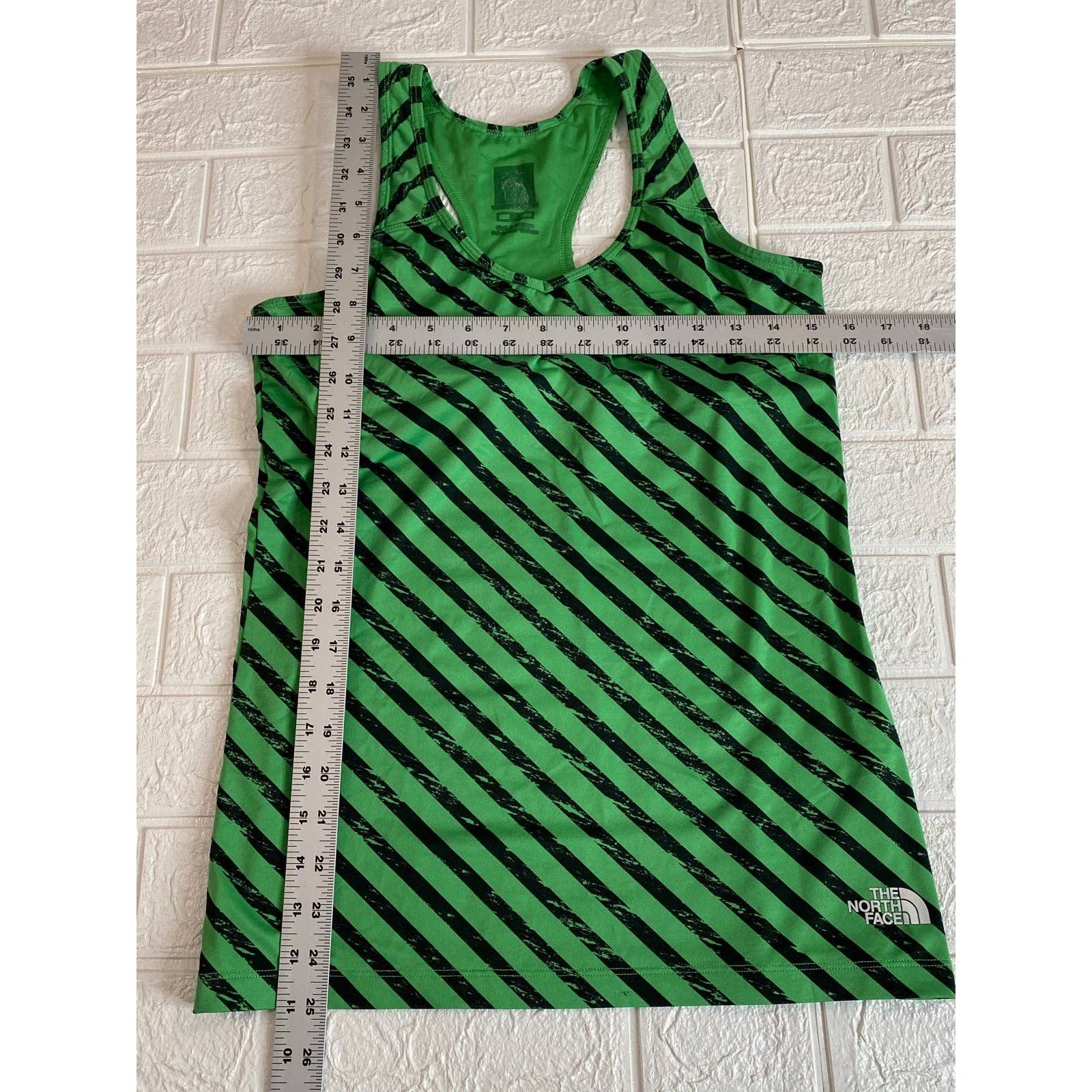 The North Face The North Face tank top size large Size L / US 10 / IT 46 - 7 Thumbnail