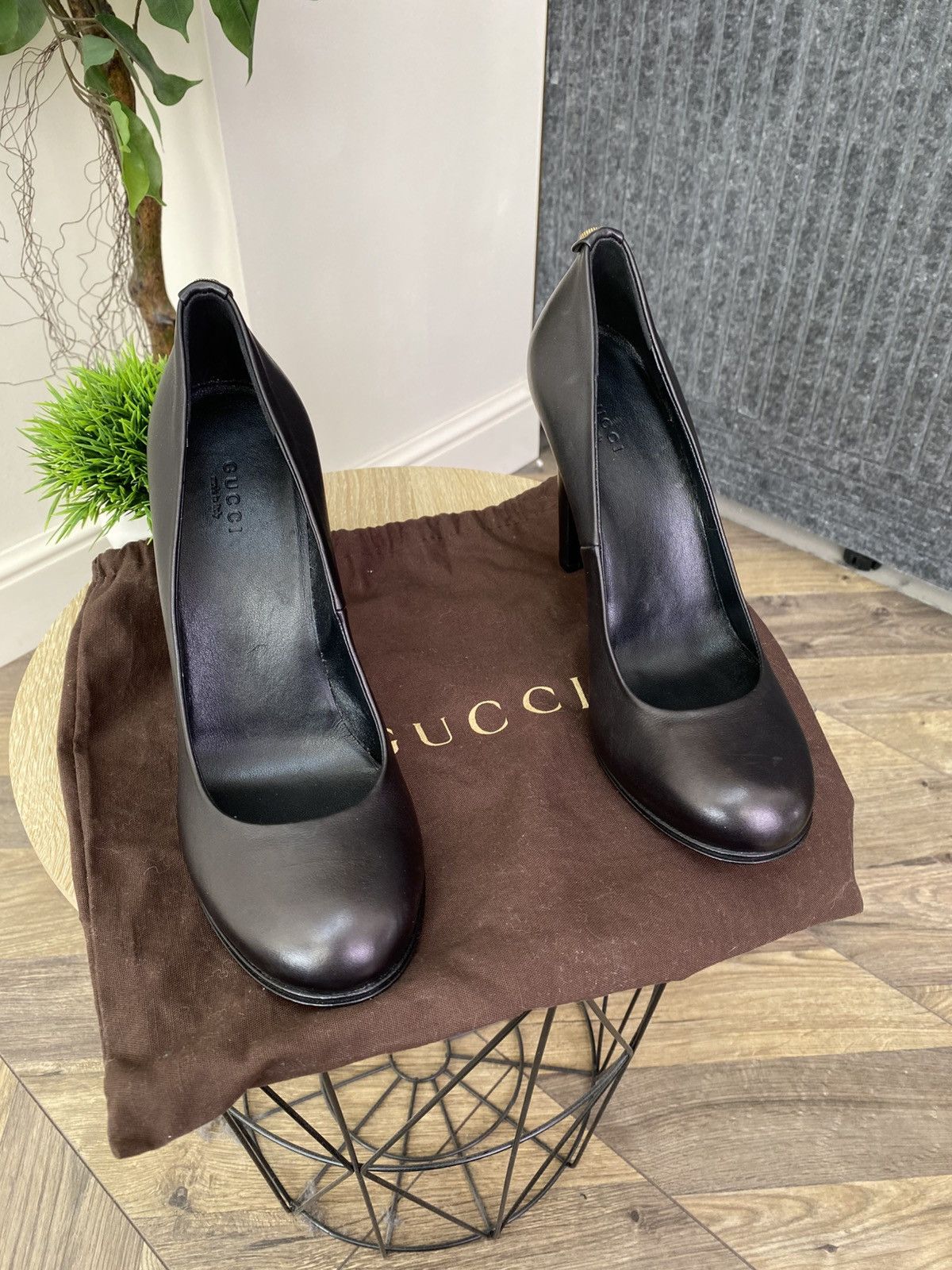 Gucci Vintage Gucci Saddle Soft Leather Round Toe Pumps Size US 10 / IT 40 - 3 Thumbnail