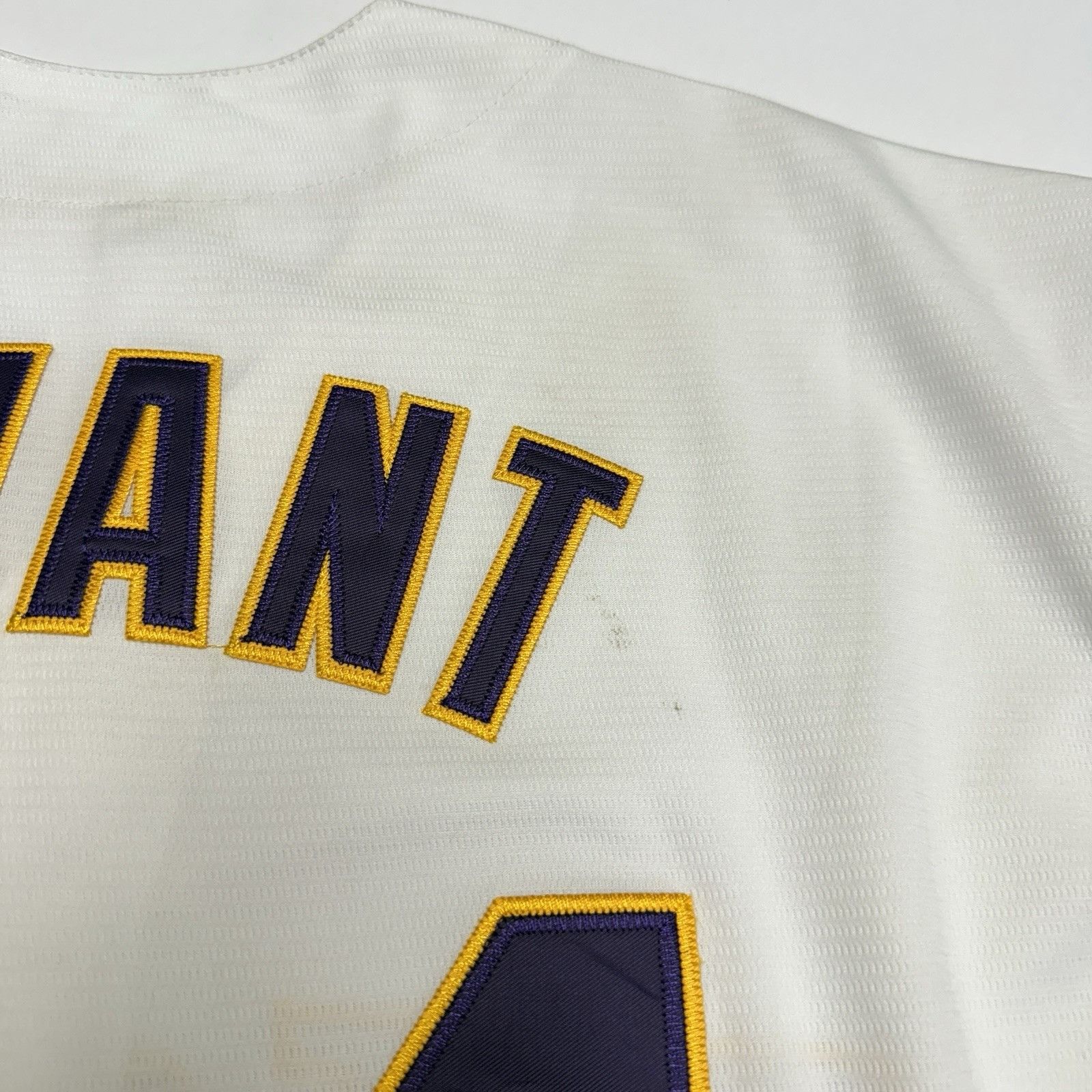 Other Mamba Kobe Bryant Baseball Jersey 8 24 White Large 23x29 Size US L / EU 52-54 / 3 - 10 Thumbnail