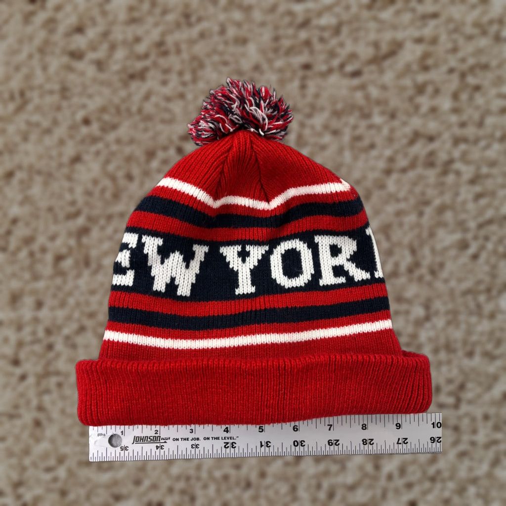 Vintage Torkia Apparel Beanie Hat One Size Adult Red Knit Acrylic Ski Theme Mens Ladies Size ONE SIZE - 1 Thumbnail