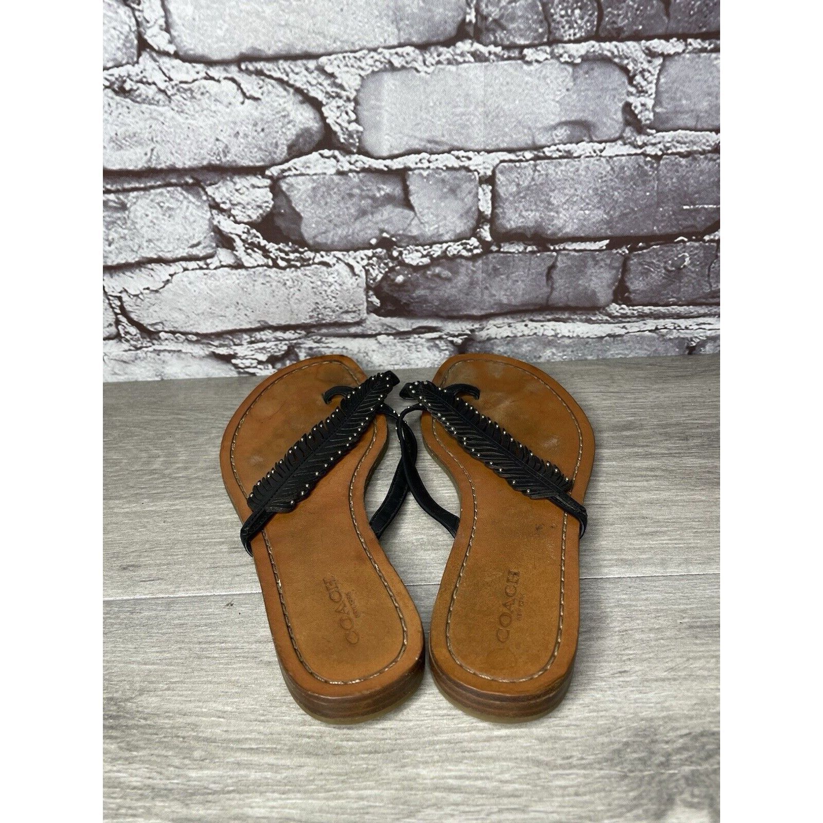 Coach Coach New York DENI Black Leather Feather Thong Flat Sandals Size US 8 / IT 38 - 15 Thumbnail