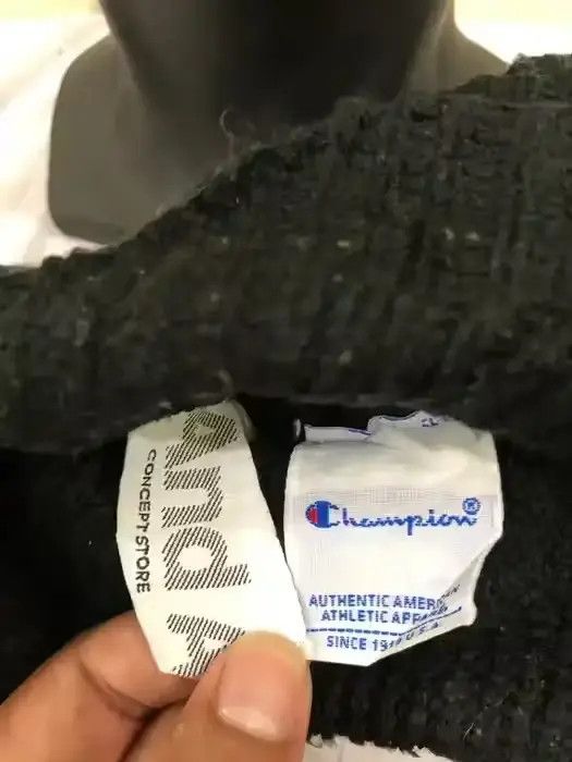 Champion Vintage Champion Spell Out Beanie Hat Size ONE SIZE - 4 Thumbnail