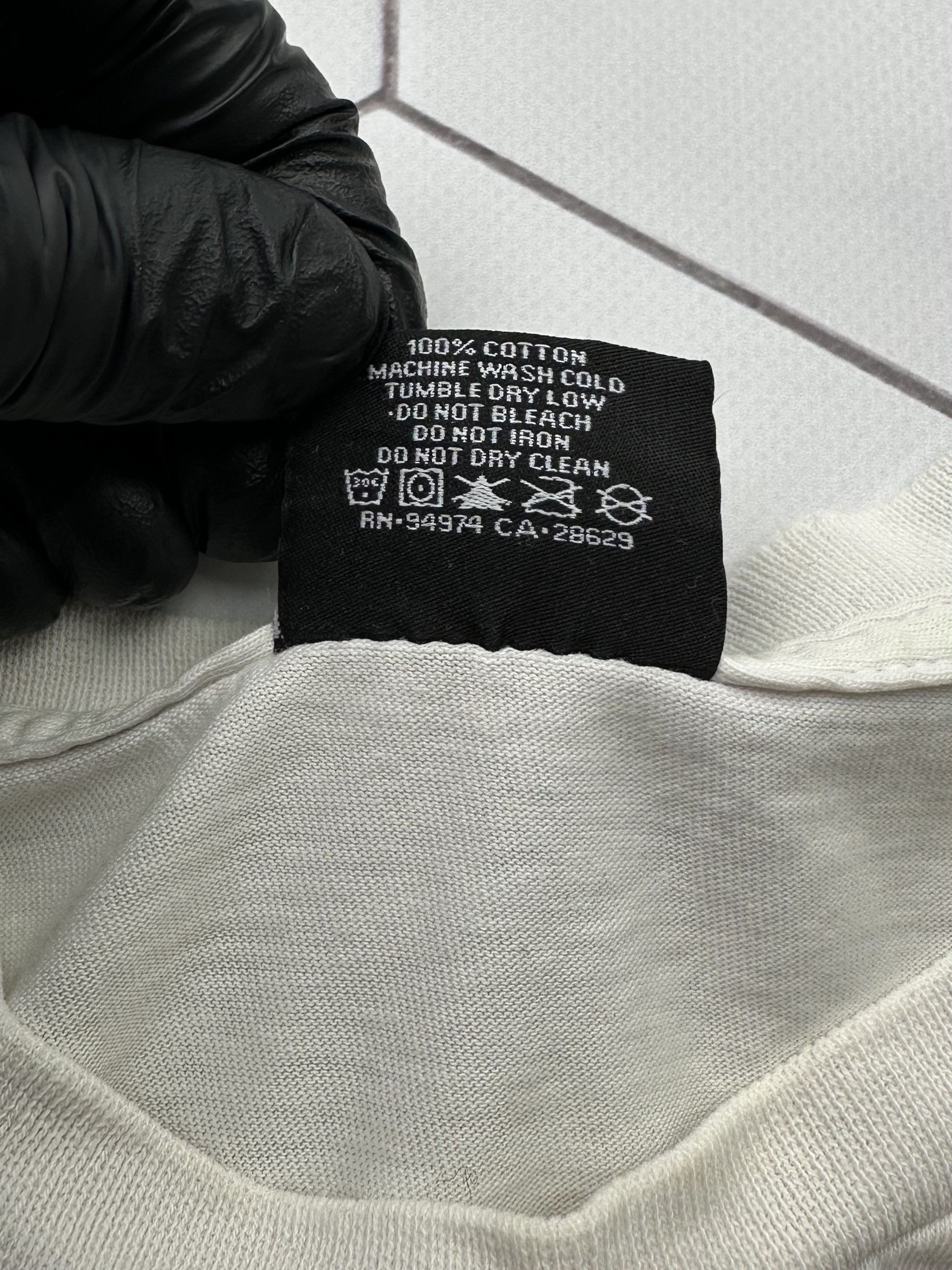 Stussy Stussy Thrashed Distressed Vintage T-Shirt (B204) Size US M / EU 48-50 / 2 - 10 Thumbnail