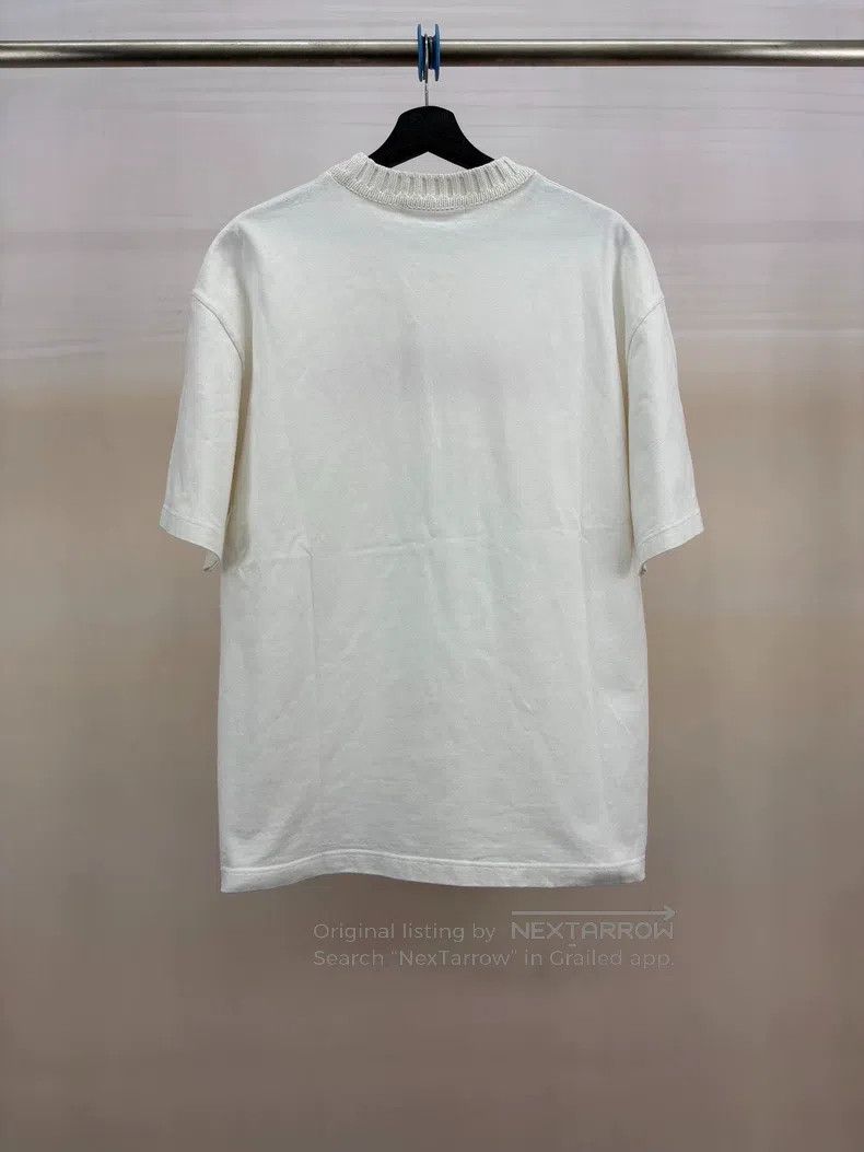 Louis Vuitton Louis Vuitton White and red knitted logo short sleeves Size US M / EU 48-50 / 2 - 2 Thumbnail
