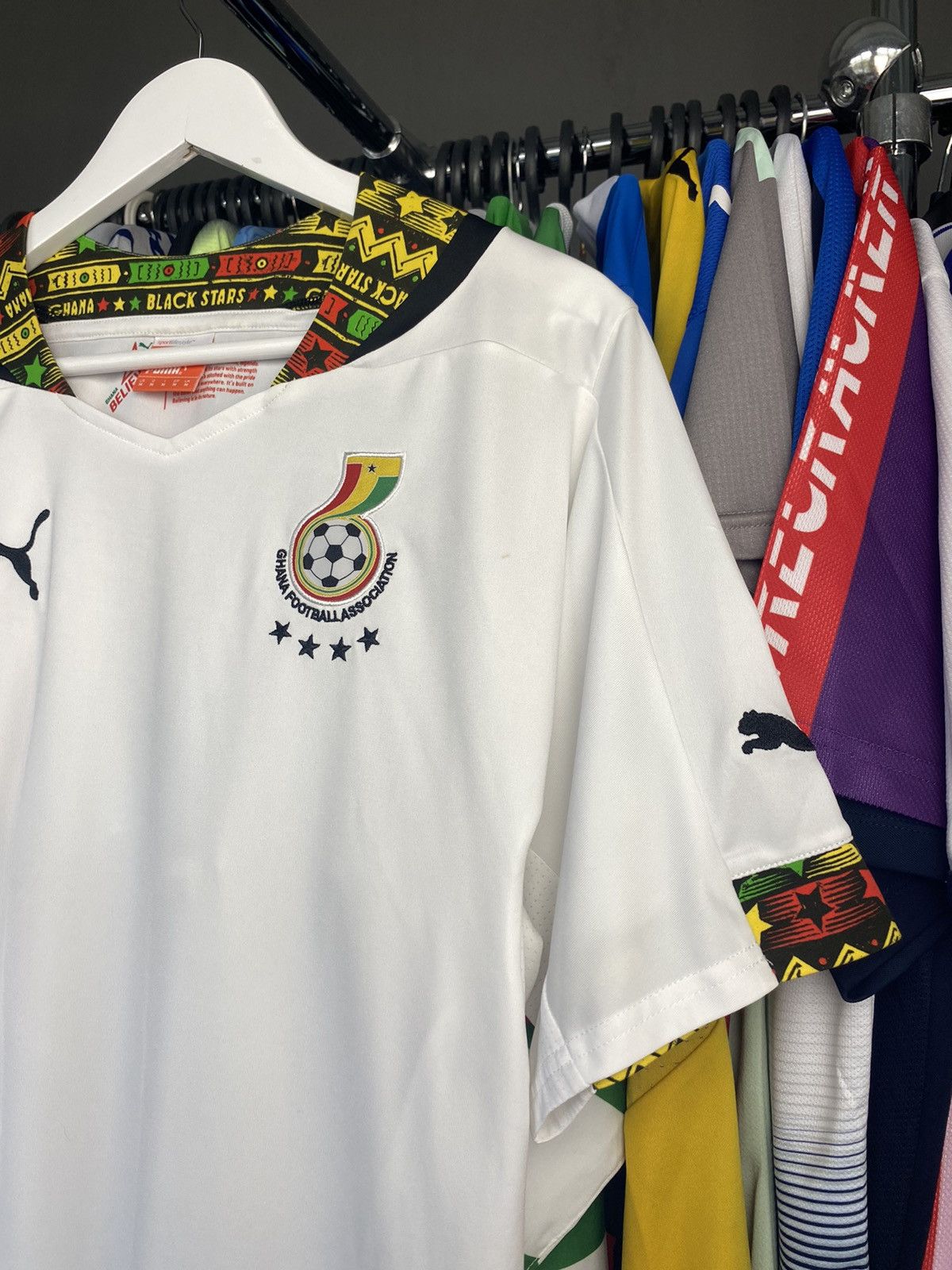 Puma 2014/16 PUMA GHANA HOME SOCCER FOOTBALL JERSEY SHIRT Size US M / EU 48-50 / 2 - 4 Thumbnail