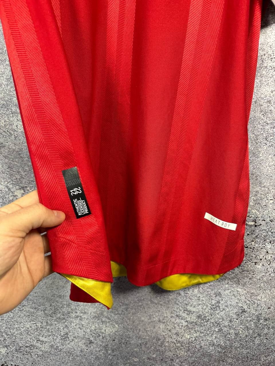 Adidas R.VARANE Manchester United 2021/22 Adidas Soccer Jersey Size US XL / EU 56 / 4 - 14 Thumbnail
