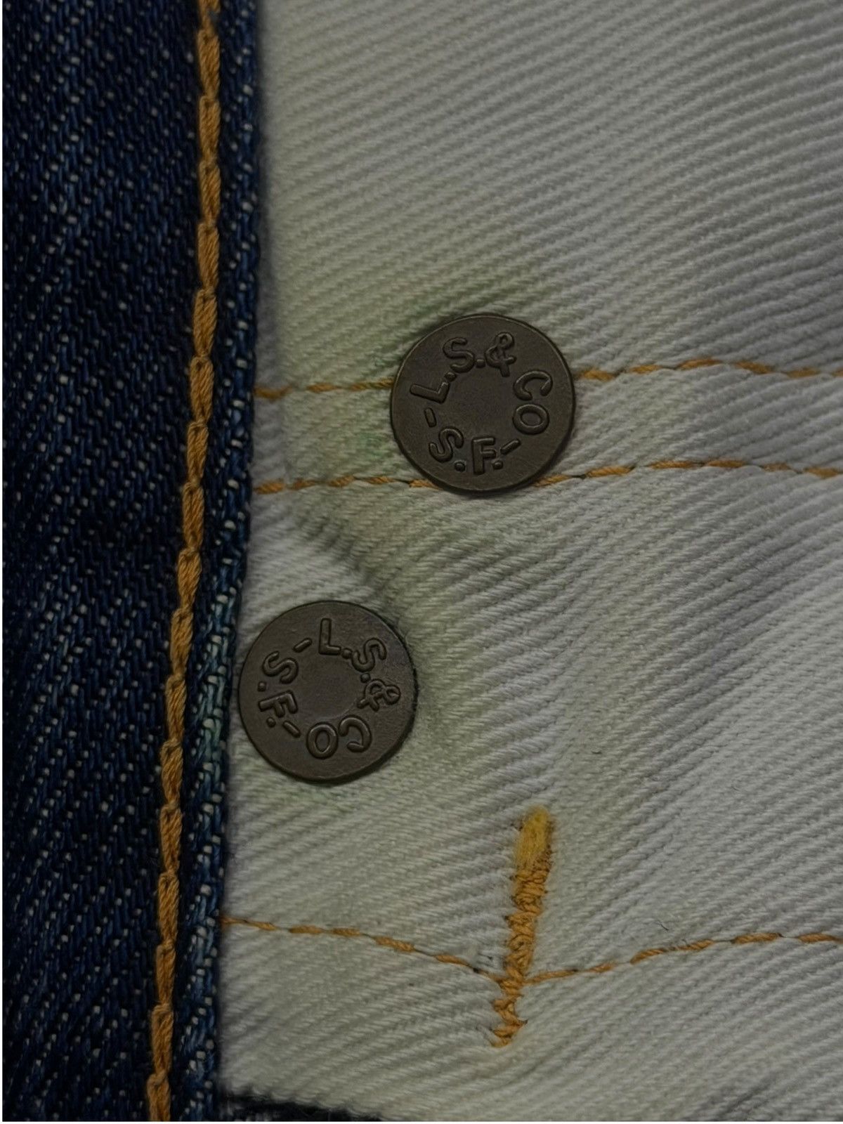 Levi's Vintage Clothing Vintage 00s Levi’s 501-XX Big E Buckle Back Selvedge Japan Size US 30 / EU 46 - 15 Thumbnail
