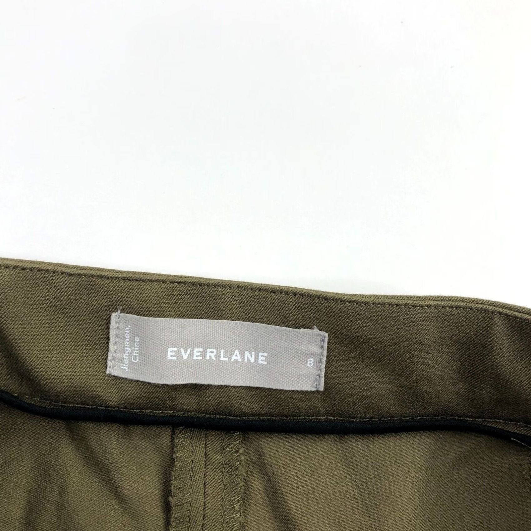 Everlane Everlane Women's 8 Pull On Business Casual Tapered Pant Green EUC Size 30" / US 8 / IT 44 - 7 Thumbnail