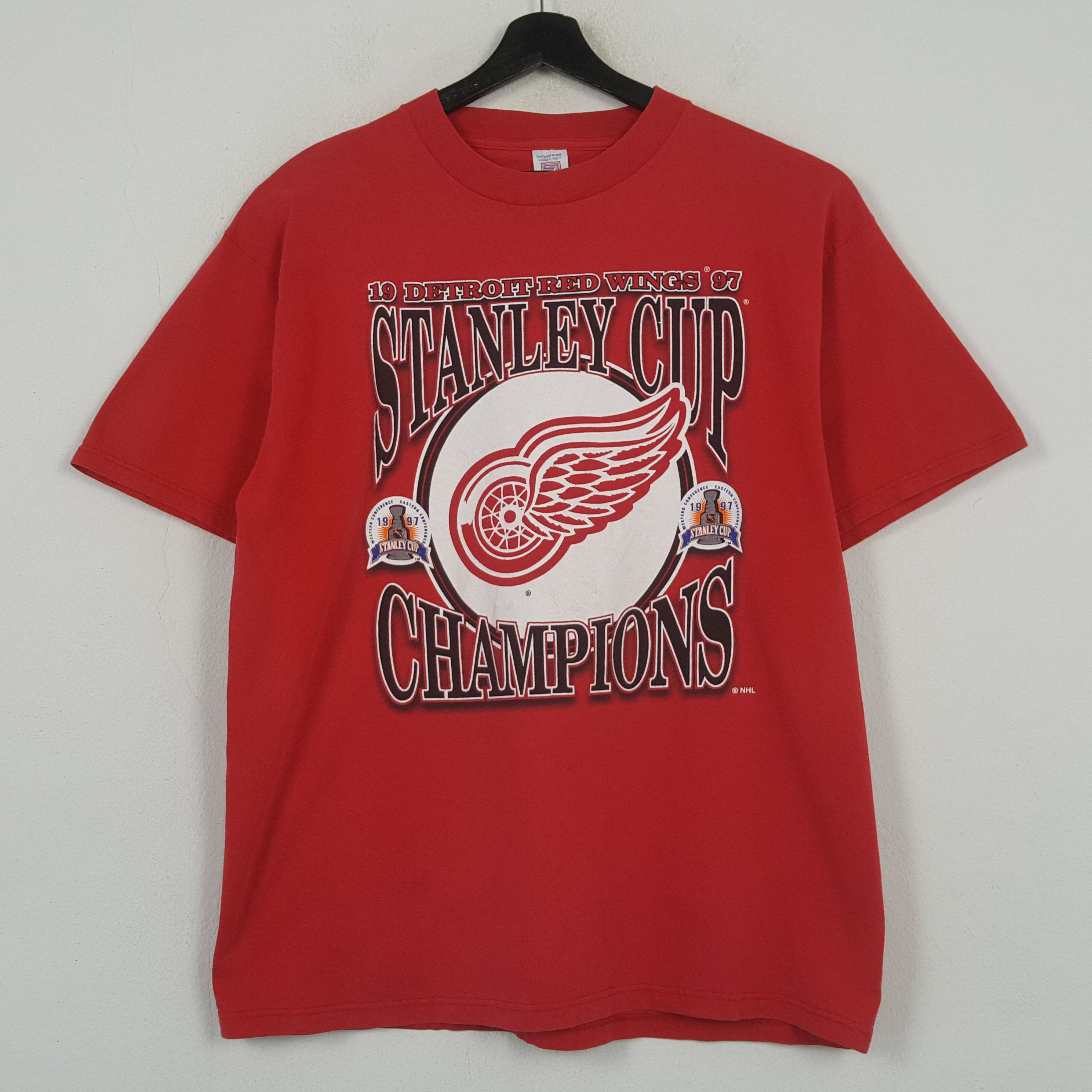 NHL Detroit Red Wings Ice Hockey Team Vintage Tshirt 31 Size US L / EU 52-54 / 3 - 1 Thumbnail