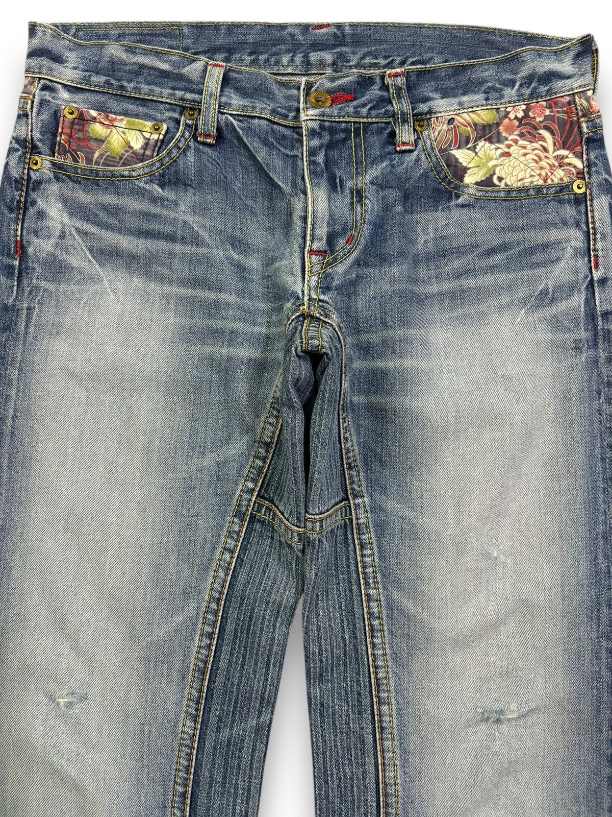 Japanese Brand Vintage Eternal Floral Cracked Washed Distressed Jeans Size US 30 / EU 46 - 3 Thumbnail