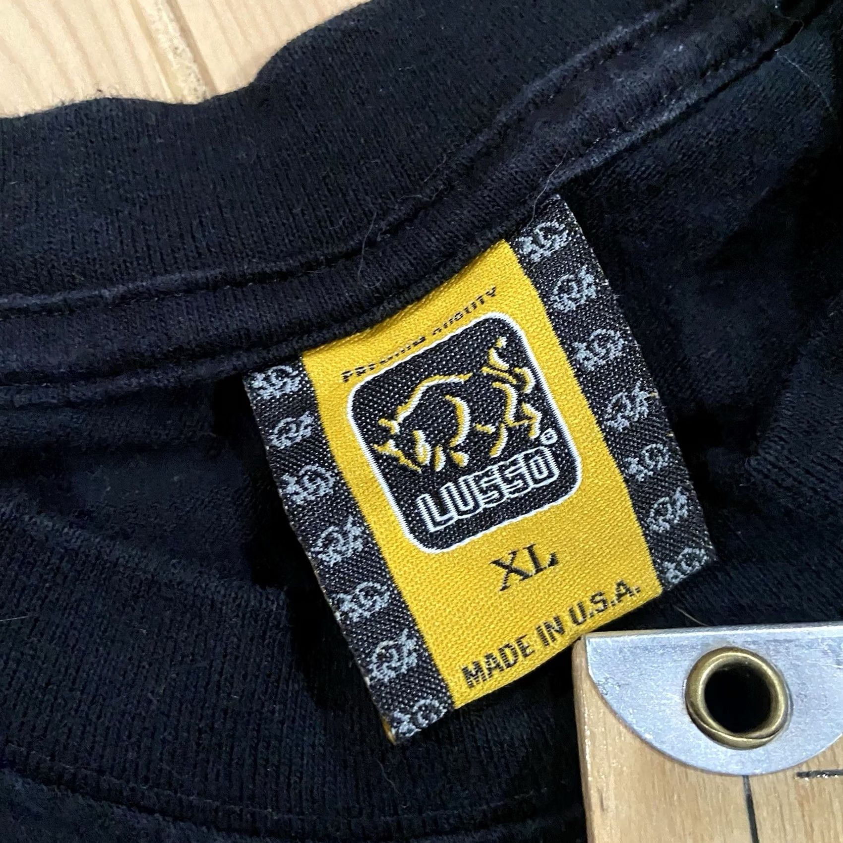 Vintage VINTAGE Lusso Wear T-Shirt Men XL Black Cotton Glitter Graphics Gambling 90s? Size US XL / EU 56 / 4 - 3 Thumbnail