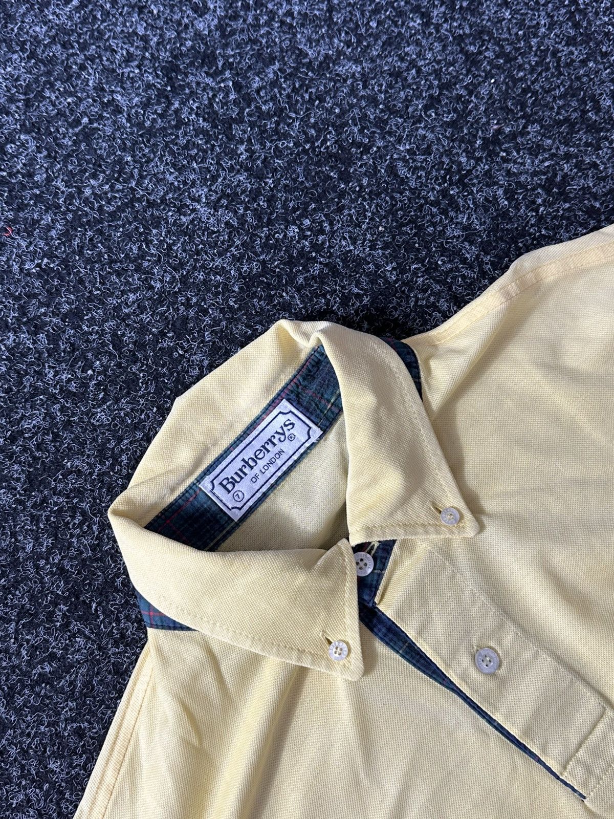 Burberry × Vintage 🚨Vintage Burberry’s RARE Polo luxury old money nova check Size US XL / EU 56 / 4 - 4 Thumbnail
