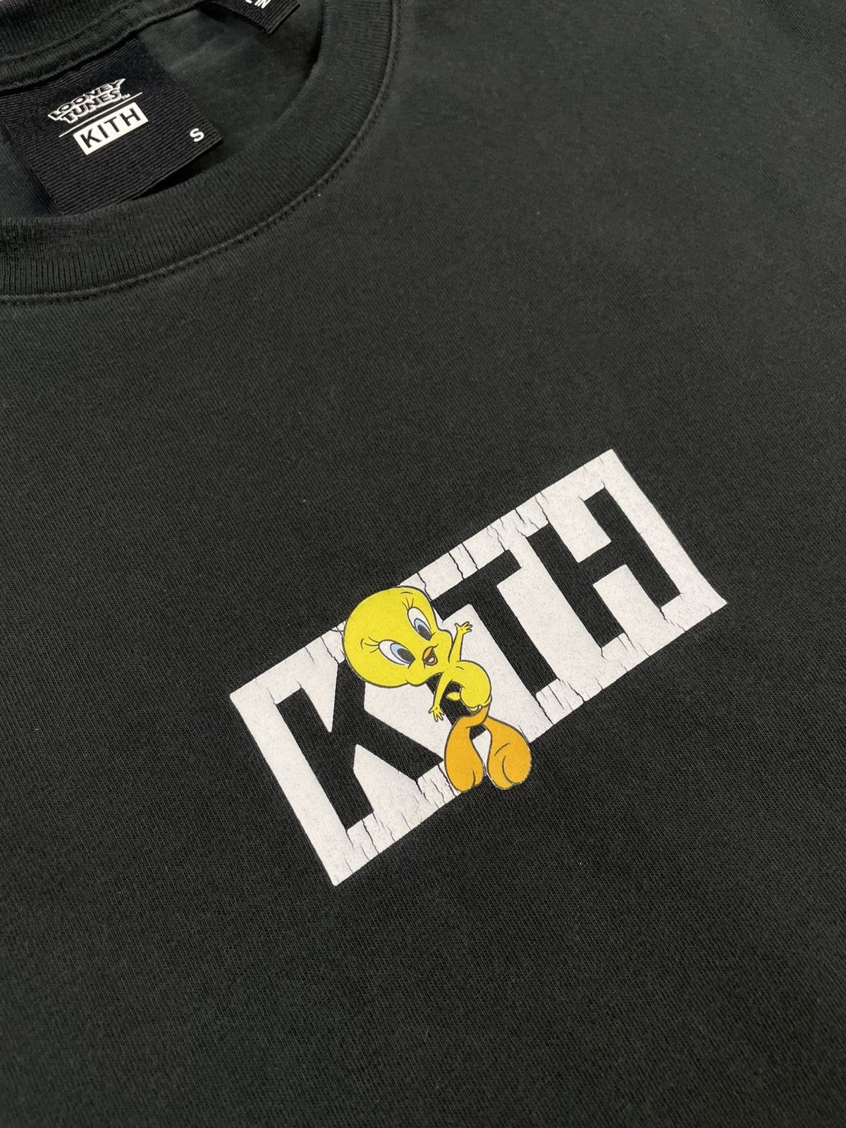 Kith Kith x Looney Tunes Tweety Classic Logo Tee T-shirt Size US S / EU 44-46 / 1 - 3 Thumbnail