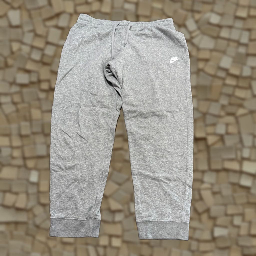 Nike VINTAGE: No? (Oops—do not include N/A) Size US 36 / EU 52 - 1 Thumbnail