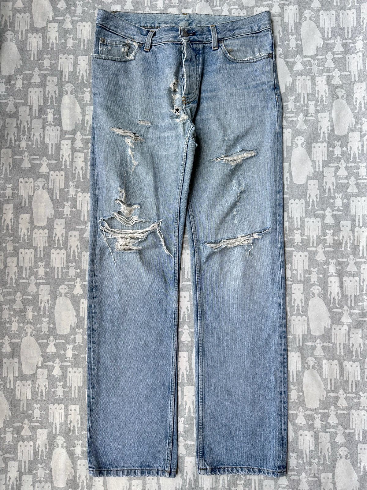 Helmut Lang Helmut Lang 1999 Thrashed Sanded Boot Cut Denim Jeans Size US 32 / EU 48 - 1 Thumbnail