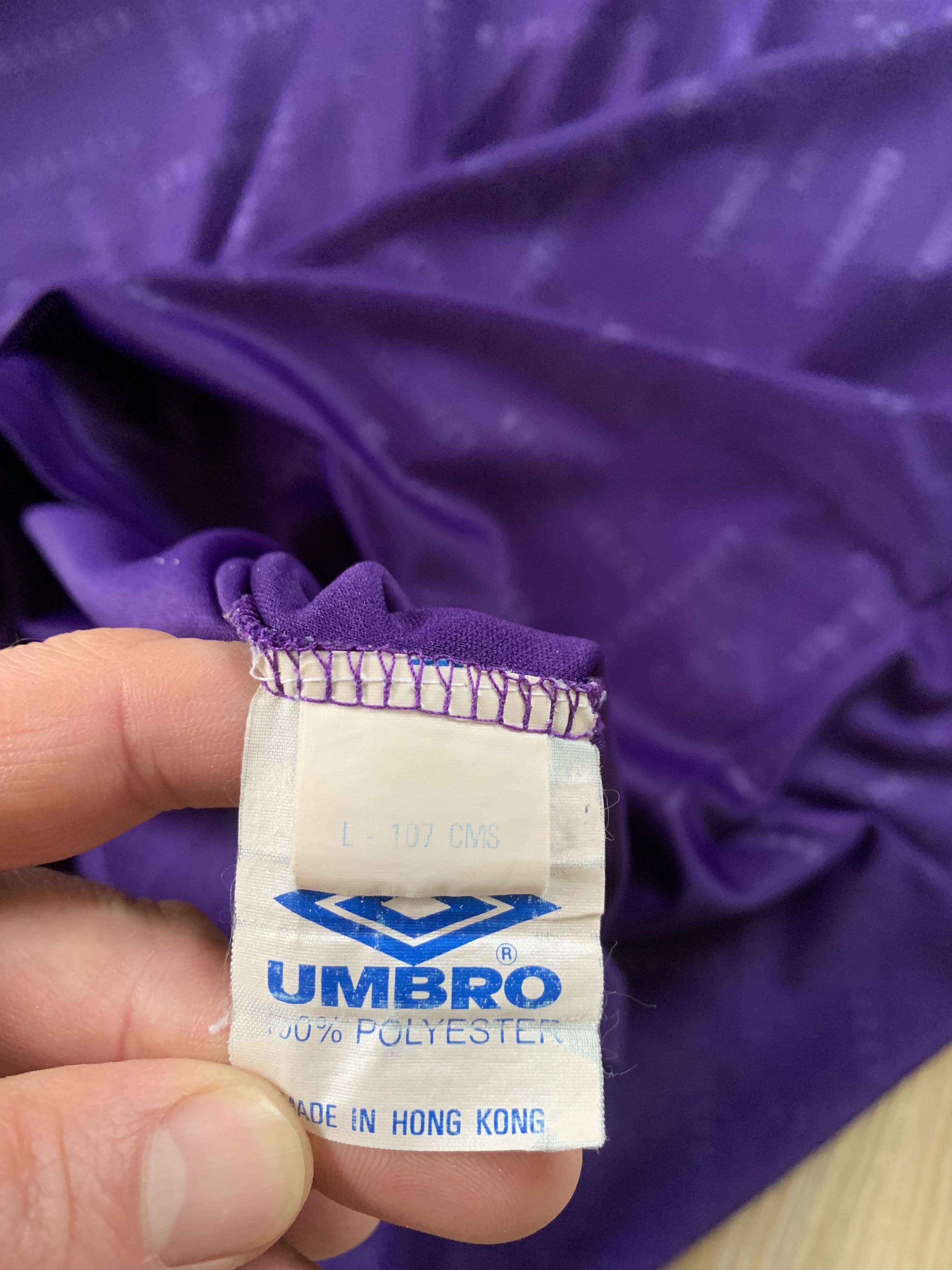Umbro Umbro Vintage Monogram Football Soccer T Shirt Jersey Size US L / EU 52-54 / 3 - 8 Thumbnail