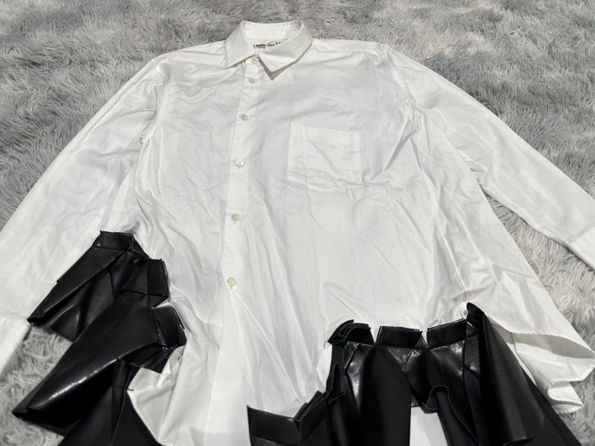 Comme des Garcons 🔥Aw24 Comme Des Garcons Asymmetric Faux Leather Frill Shirt Size US S / EU 44-46 / 1 - 6 Thumbnail
