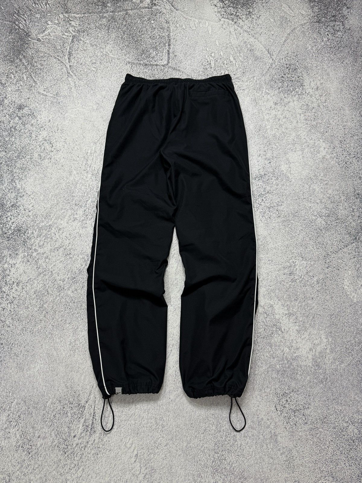 Nike OOs Nike Vintage Nylon Baggy Swoosh Parachute Track Pants Size US 32 / EU 48 - 10 Thumbnail