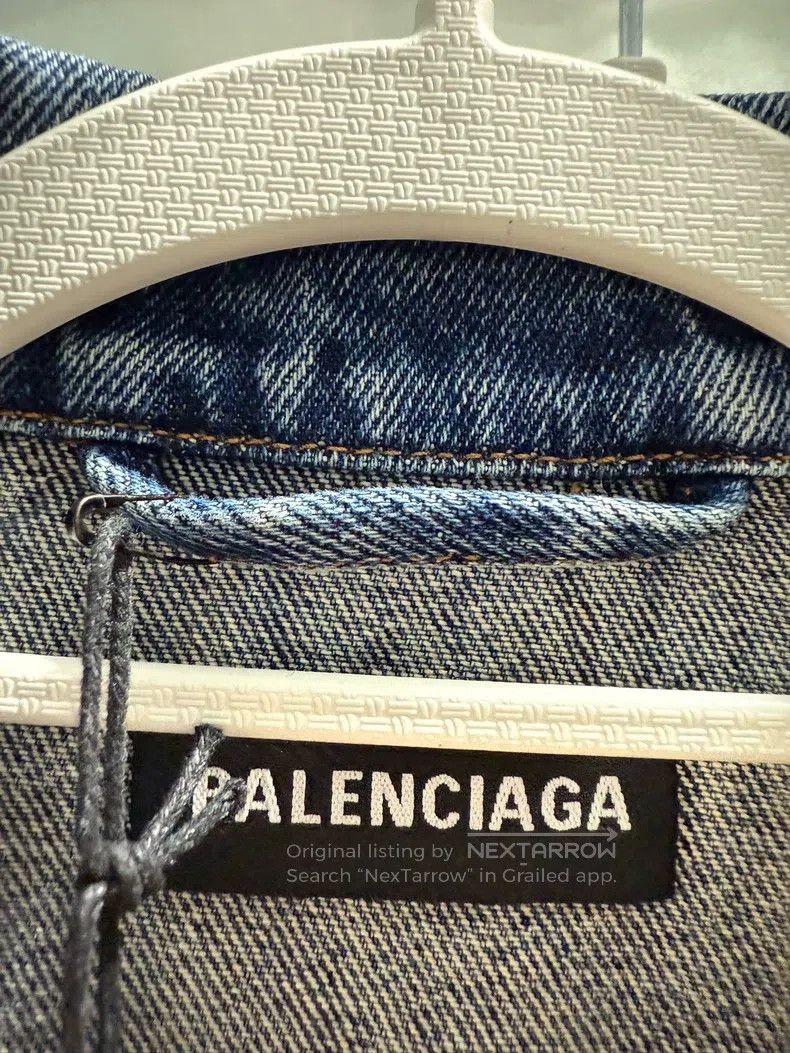 Balenciaga Balenciaga Manchester United Soccer Embroidered Water Ripp Size US S / EU 44-46 / 1 - 3 Thumbnail