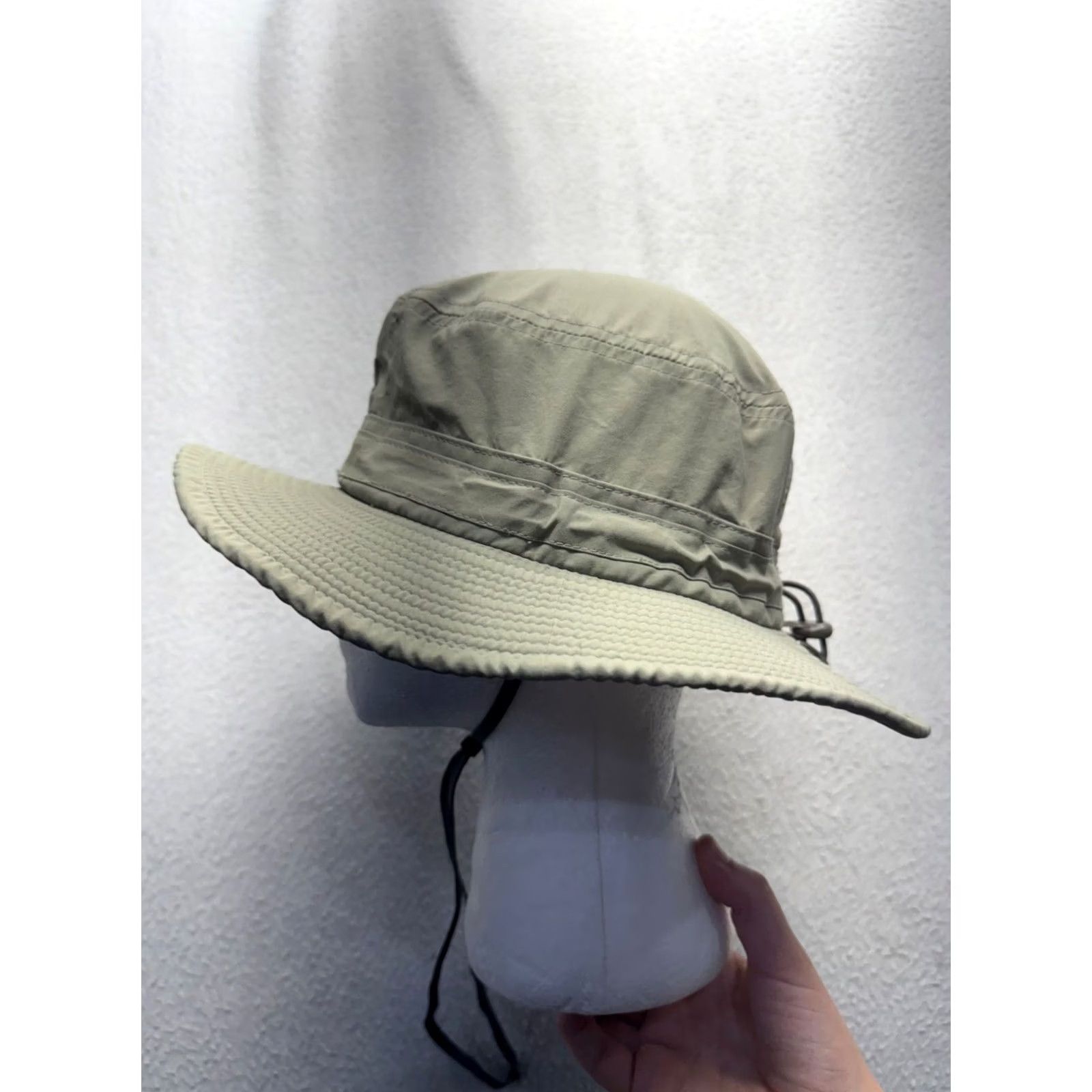 Outdoor Research Outdoor Research Hat Bucket Men M Insect Shield Wide Brim Adjustable Strap Beige Nylon Polyester Safari Hat Size ONE SIZE - 3 Thumbnail