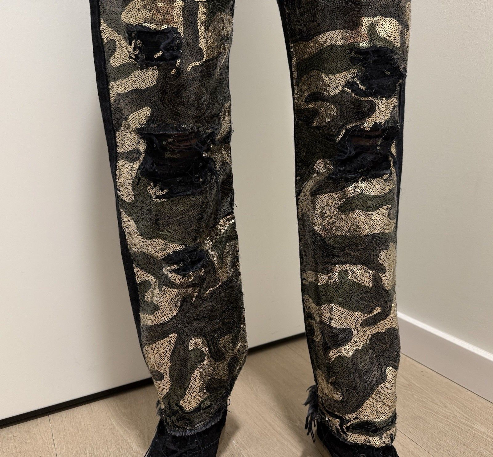 R13 R13 Universe Appean Moana Sequin Denim Camo Boyfriend Jeans Size 25" / US 0 / IT 36 - 9 Thumbnail