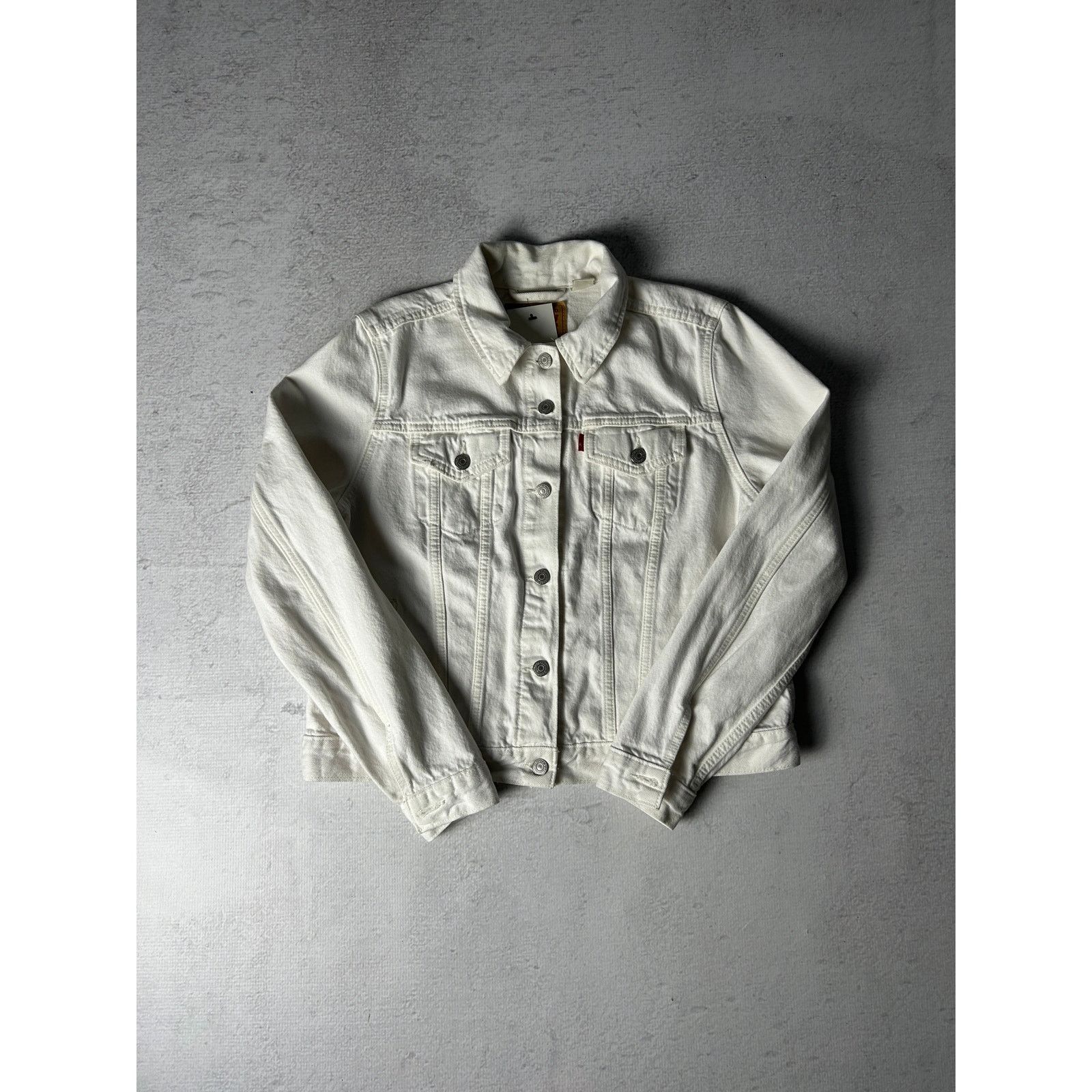 Levi's Vintage Levis White Preowned Denim Jacket - Women's XL Size XL / US 12-14 / IT 48-50 - 1 Thumbnail