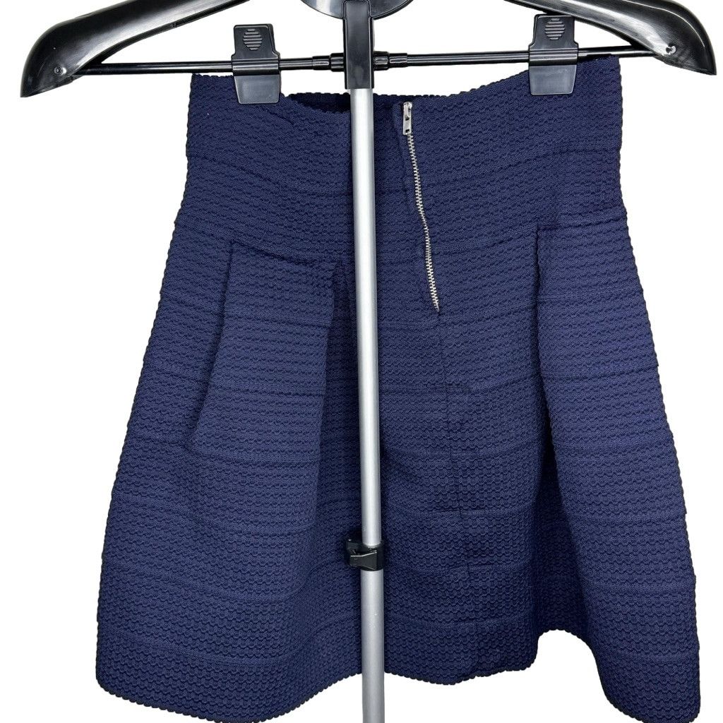 H&M H&M Women's Skirt, Size S, Navy Size 27" / US 4 / IT 40 - 3 Thumbnail