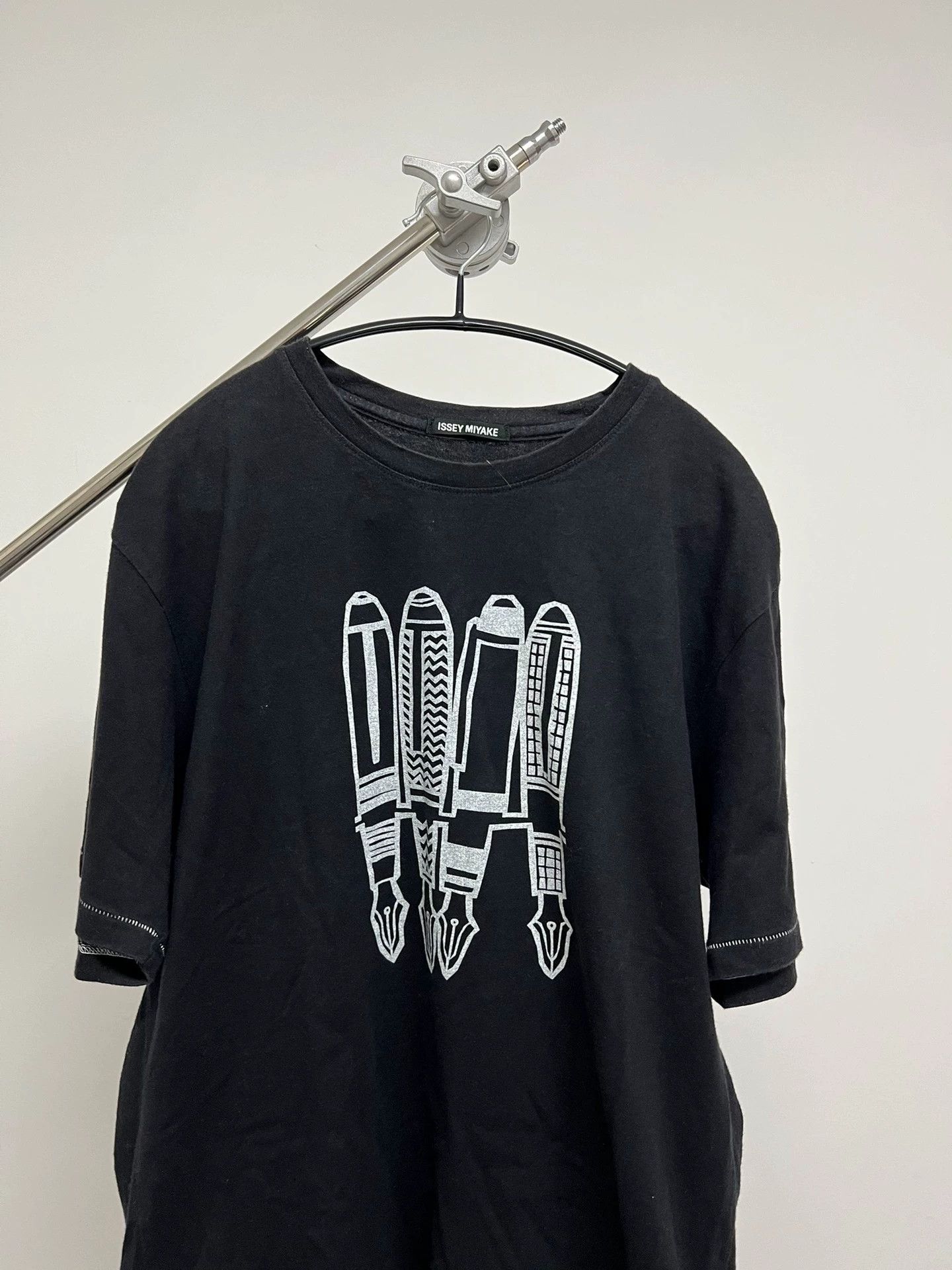 Issey Miyake Issey Miyake Print Topstitch Cuff & Hem T-shirt Size US XL / EU 56 / 4 - 4 Thumbnail