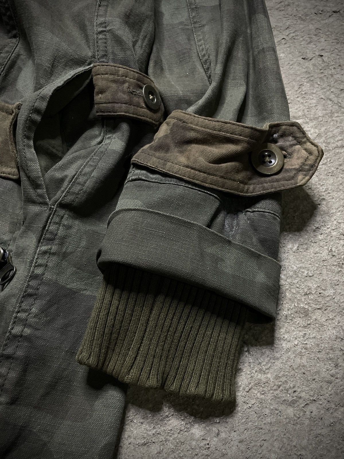 Japanese Brand 2000’s Public Space - Apocalypse Style Camo Parka Size US M / EU 48-50 / 2 - 14 Thumbnail