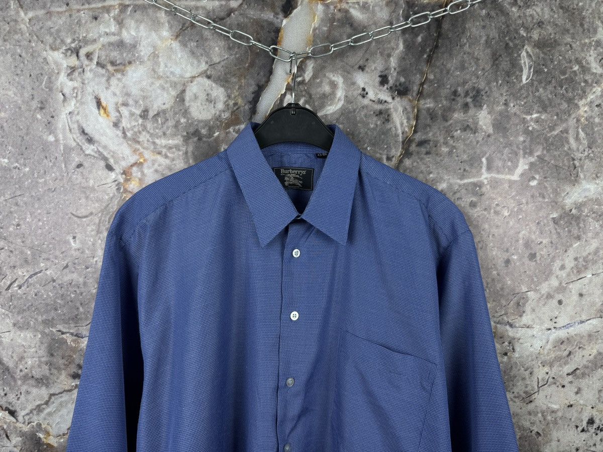 Burberry Men’s Burberrys Shirt Button Up Luxury Vintage Size 43/184 Size US XXL / EU 58 / 5 - 2 Thumbnail