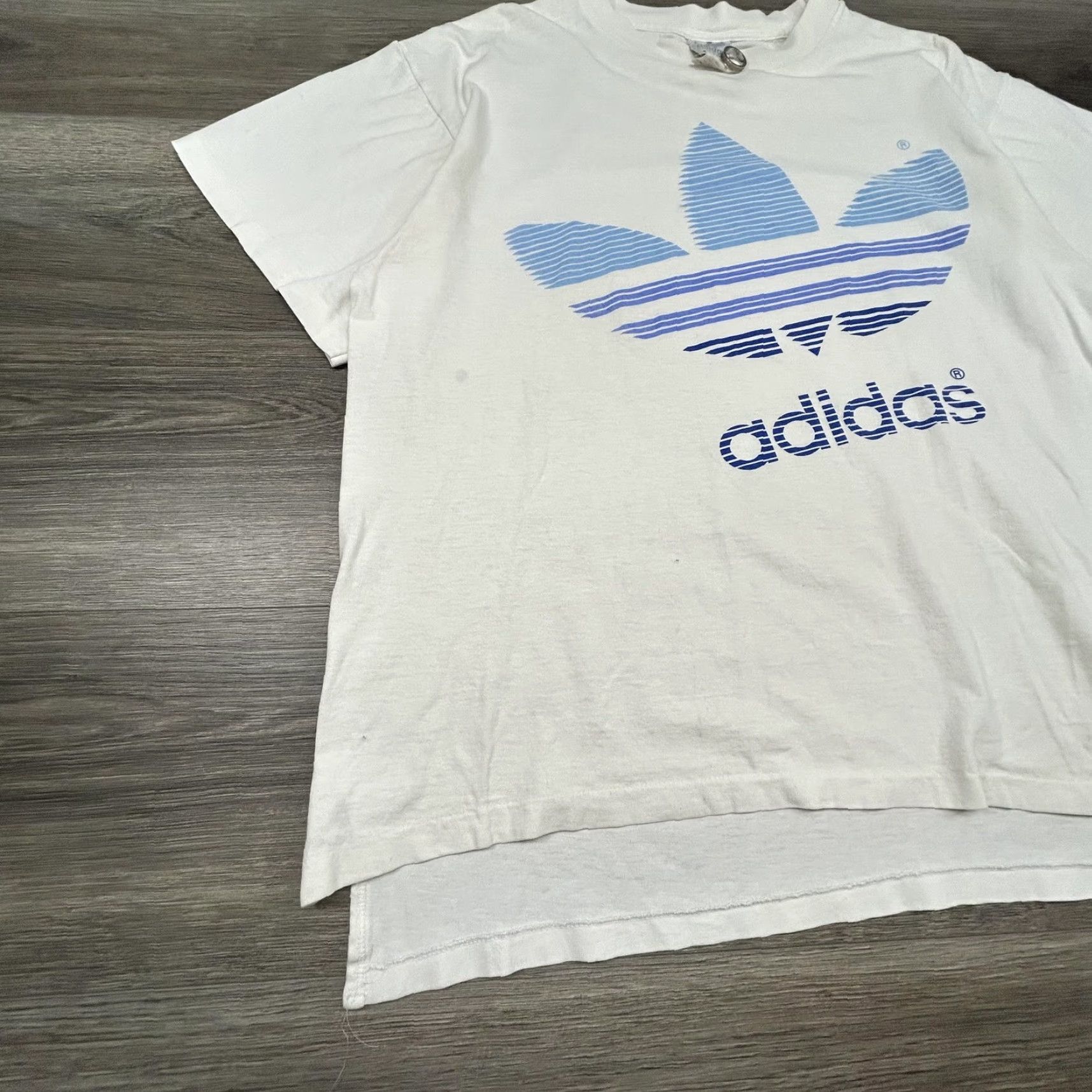 Adidas VINTAGE adidas Shirt Mens Small White Trefoil Logo Made USA Striped Graphic Size US S / EU 44-46 / 1 - 5 Thumbnail