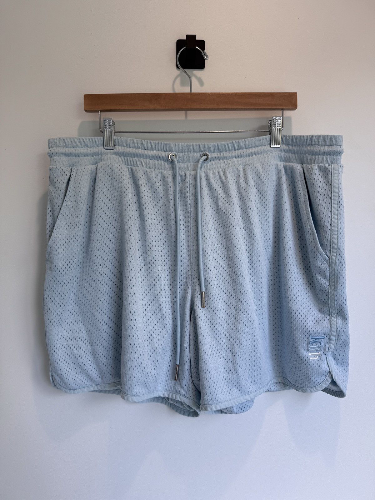 Kith Kith Mens Jordan Mesh Shorts Light Blue Size XL Size US 36 / EU 52 - 1 Thumbnail