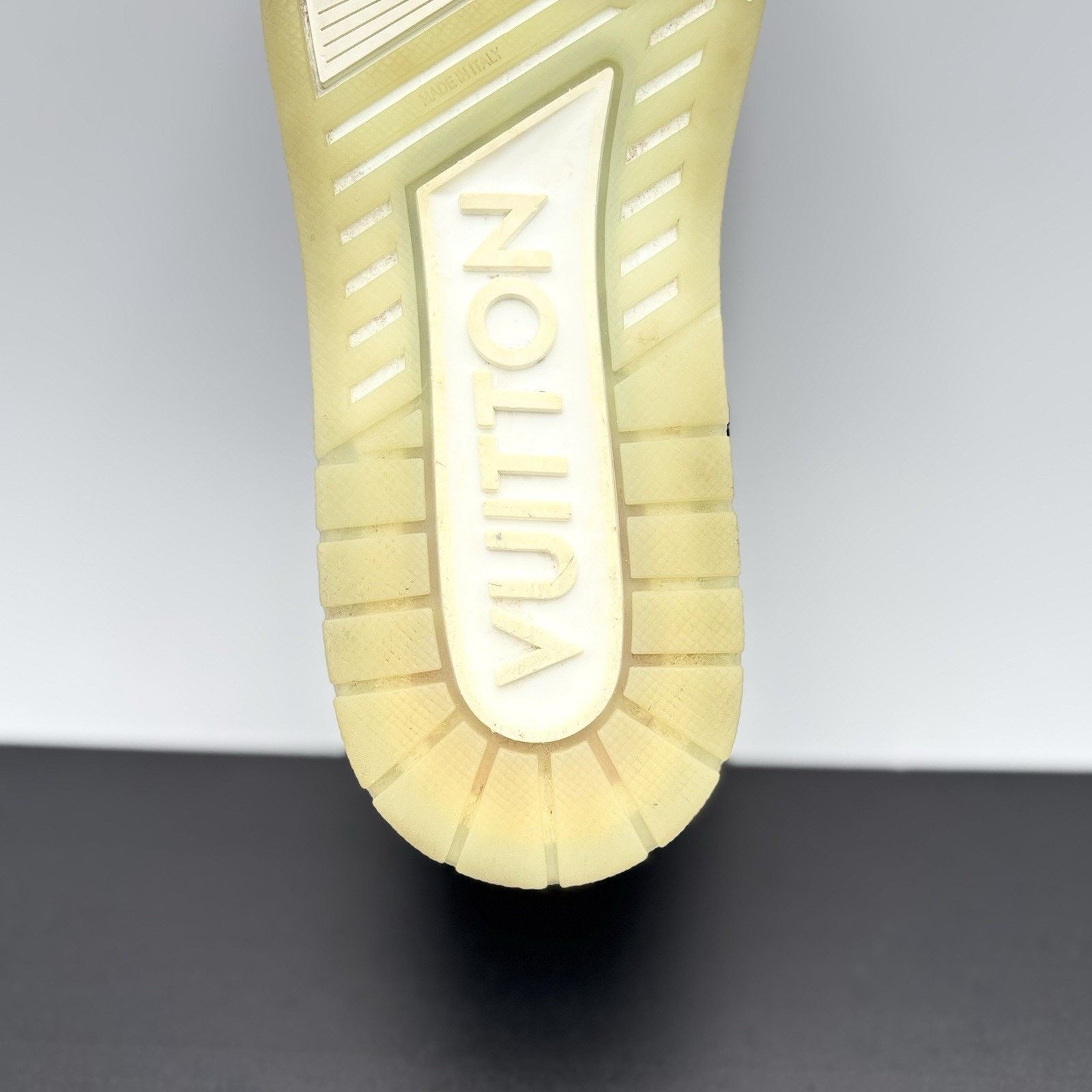Louis Vuitton Louis Vuitton Trainer ' Black Monogram ' | GOOD CONDITION! Size US 9.5 / EU 42-43 - 9 Thumbnail