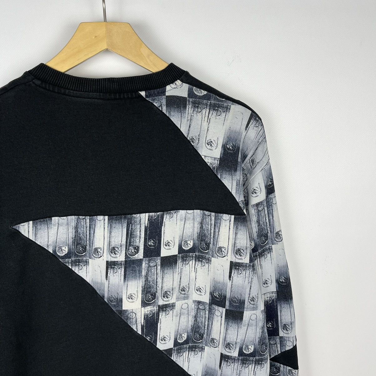 Versace Rare Versace Versus clip graphic sweatshirt Size US XS / EU 42 / 0 - 14 Thumbnail