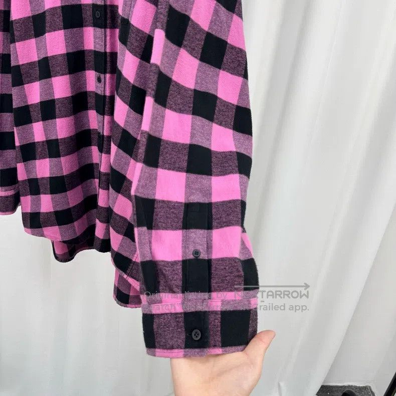 Balenciaga Balenciaga Black and Pink Lettering Printed Plaid Shirt Ja Size XXS / US 00 / IT 34 - 4 Thumbnail
