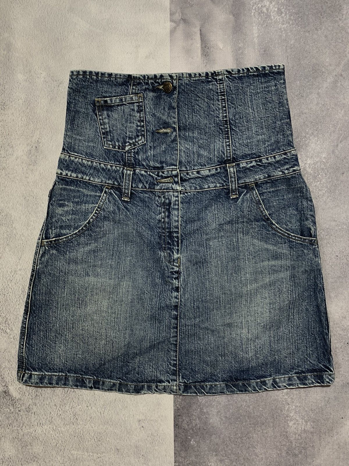 Armani × Vintage Vintage Y2K Armani jeans denim skirt streetwear size 30 Size 30" / US 8 / IT 44 - 1 Thumbnail